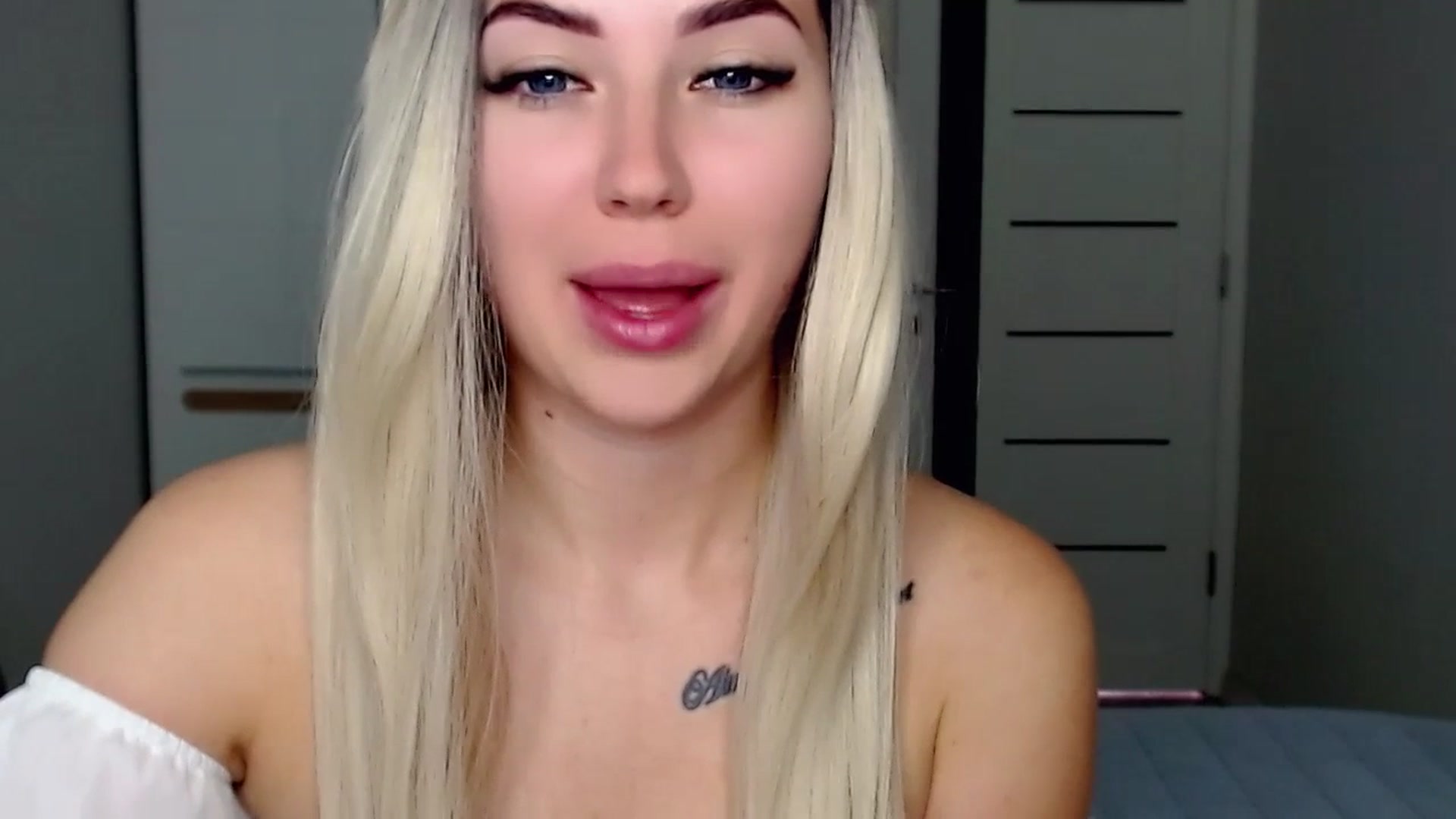 Gallery image thumbnail from SinfulAngelll's myfreecams stream on, 07/17/2023, 05:13 image 6 of 20