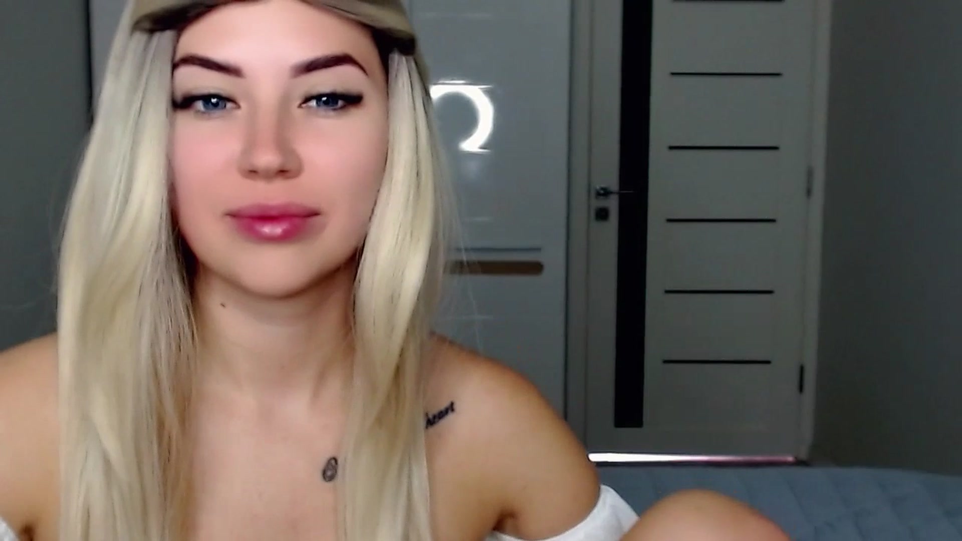Gallery image thumbnail from SinfulAngelll's myfreecams stream on, 07/17/2023, 05:13 image 20 of 20