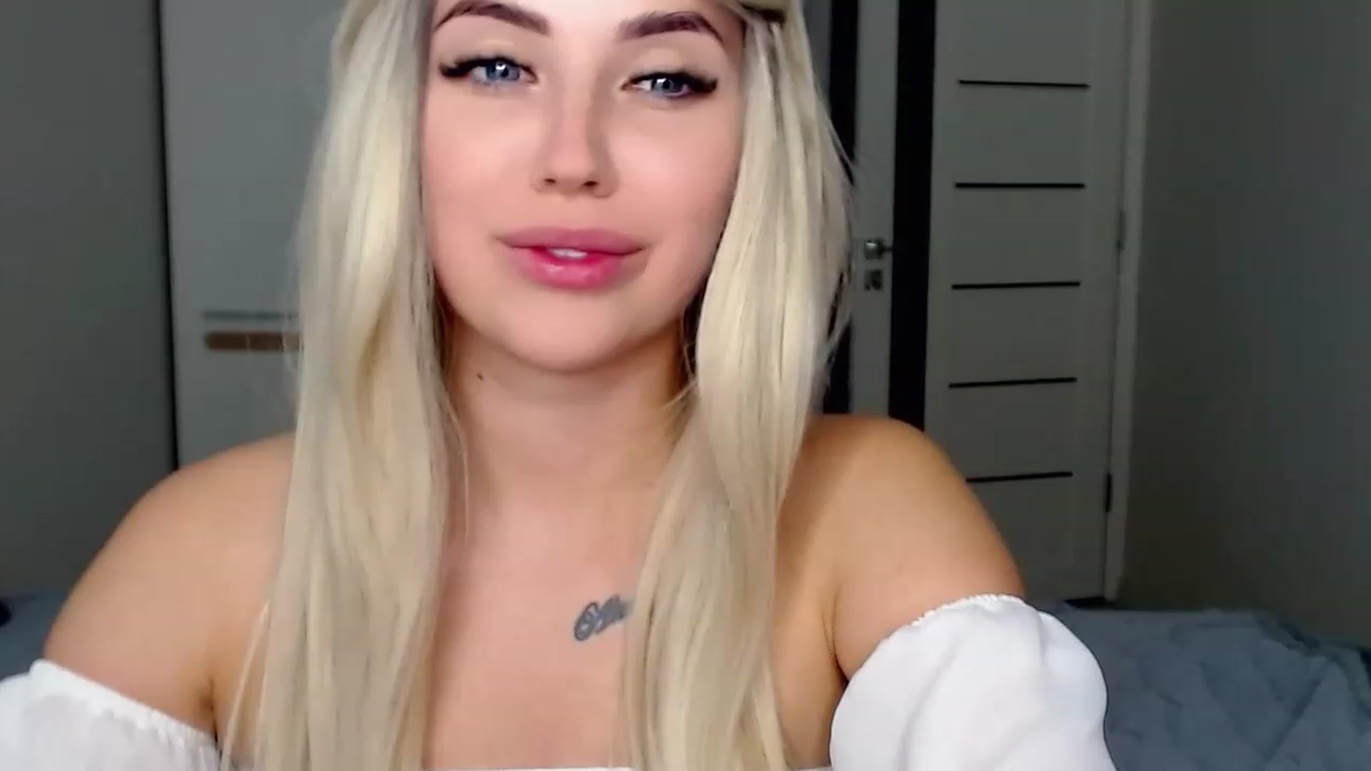 Gallery image thumbnail from SinfulAngelll's myfreecams stream on, 07/17/2023, 21:28 image 16 of 20