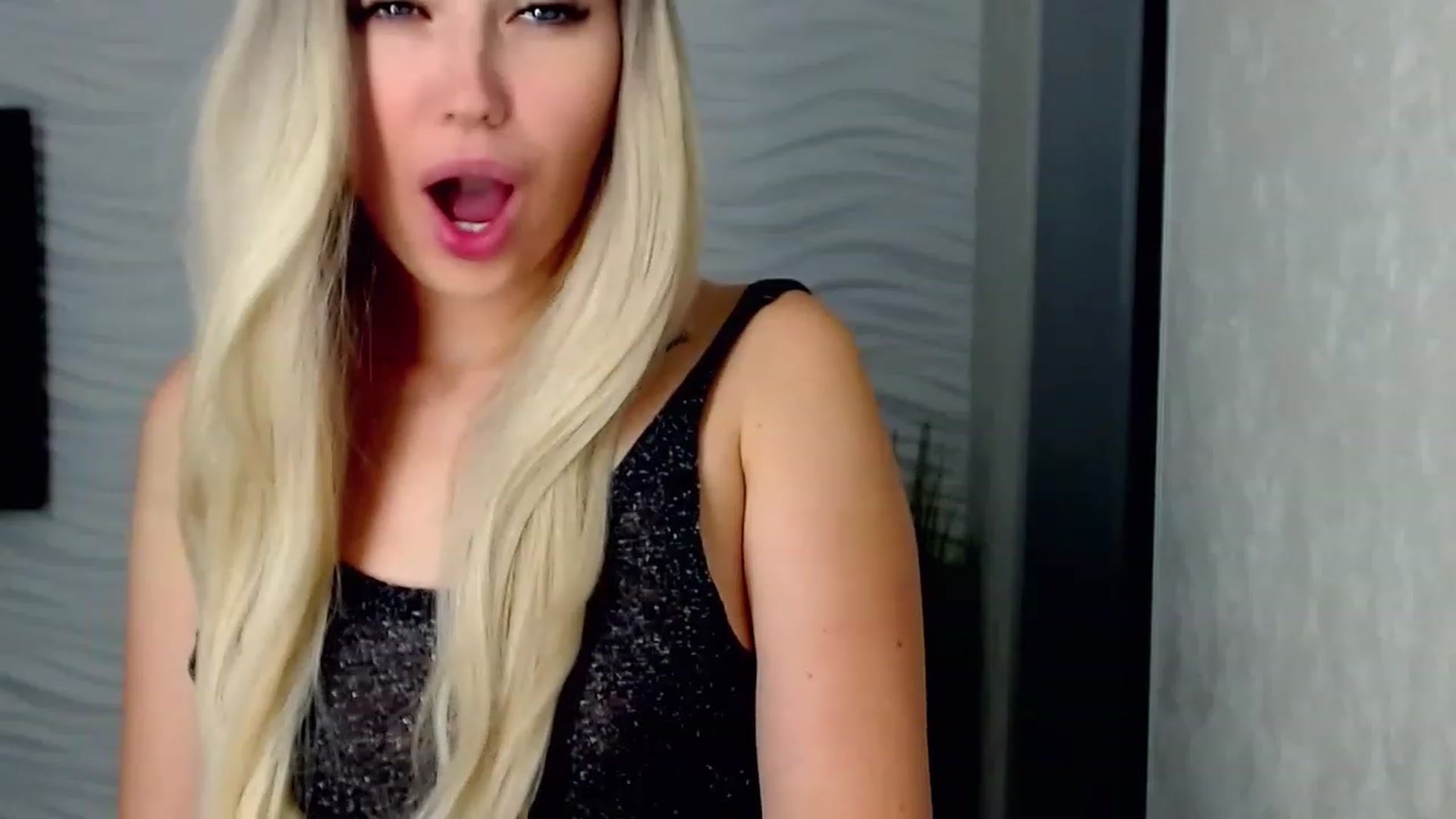 Gallery image thumbnail from SinfulAngelll's myfreecams stream on, 07/19/2023, 16:13 image 19 of 20