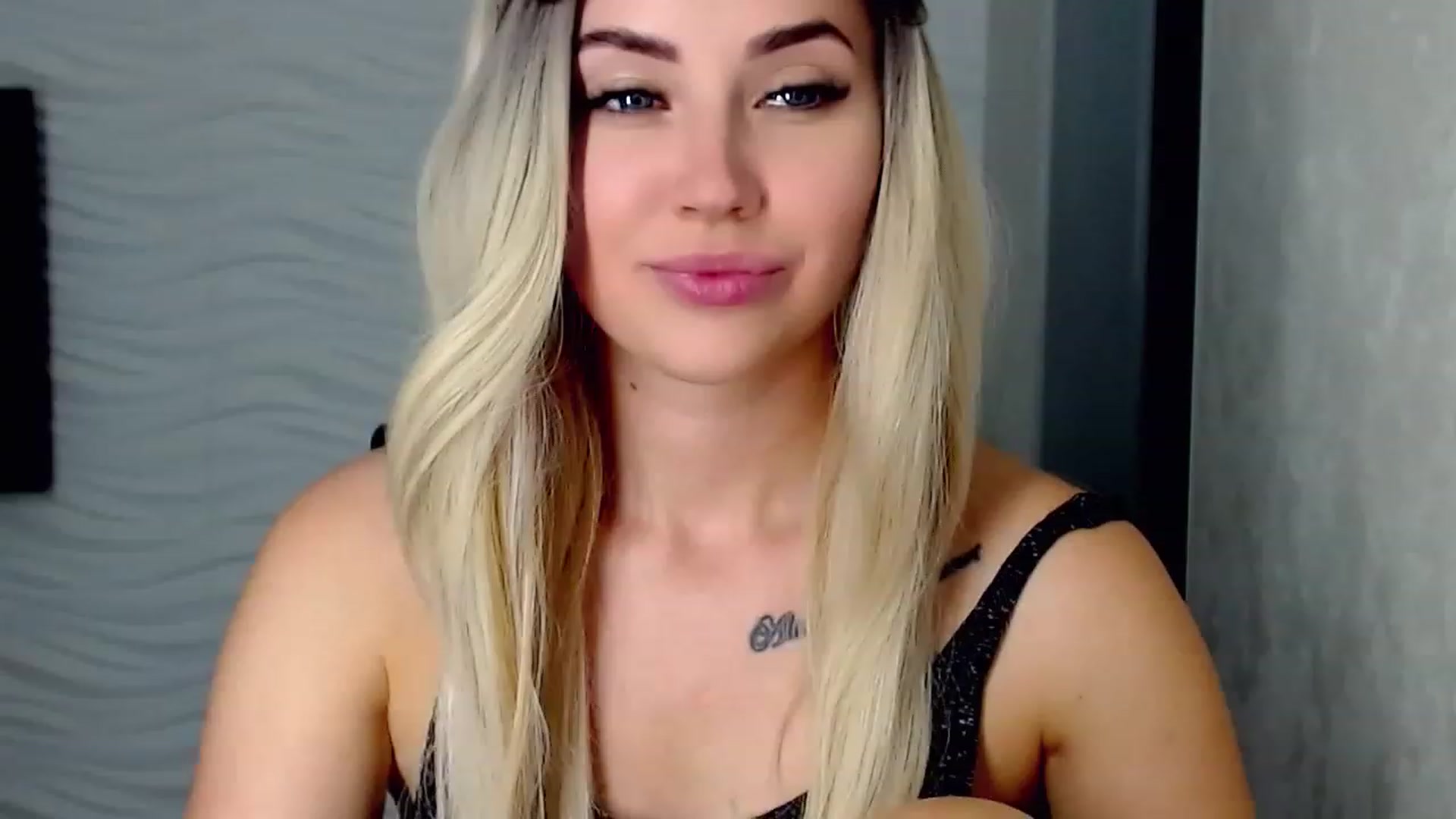 Gallery image thumbnail from SinfulAngelll's myfreecams stream on, 07/19/2023, 17:16 image 1 of 20
