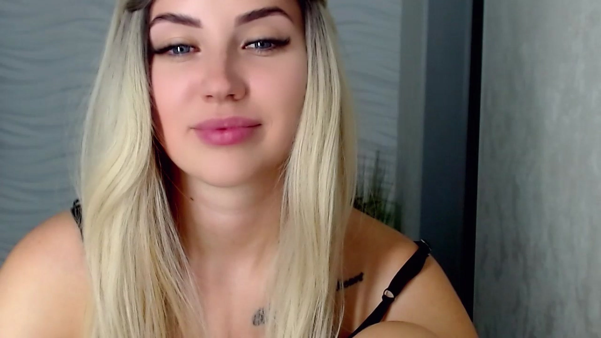 Gallery image thumbnail from SinfulAngelll's myfreecams stream on, 07/21/2023, 14:28 image 18 of 20