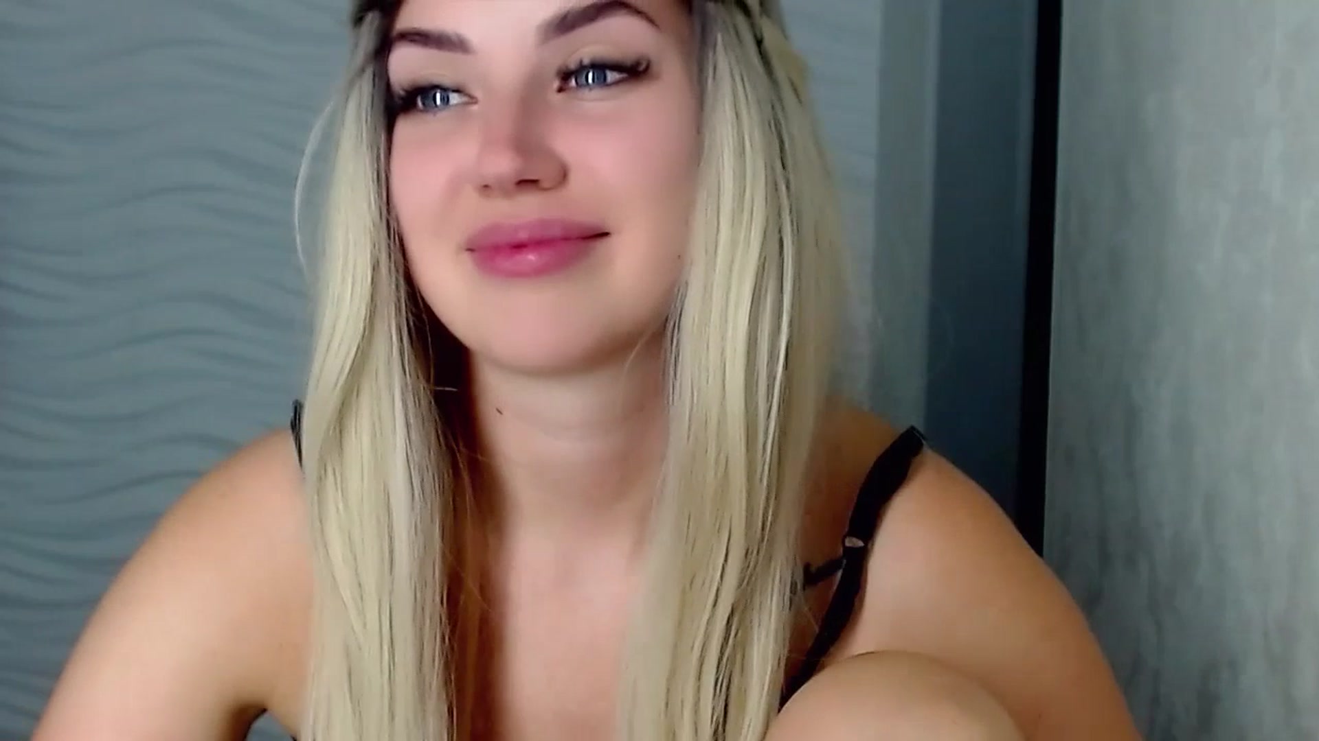 Gallery image thumbnail from SinfulAngelll's myfreecams stream on, 07/21/2023, 16:54 image 7 of 20