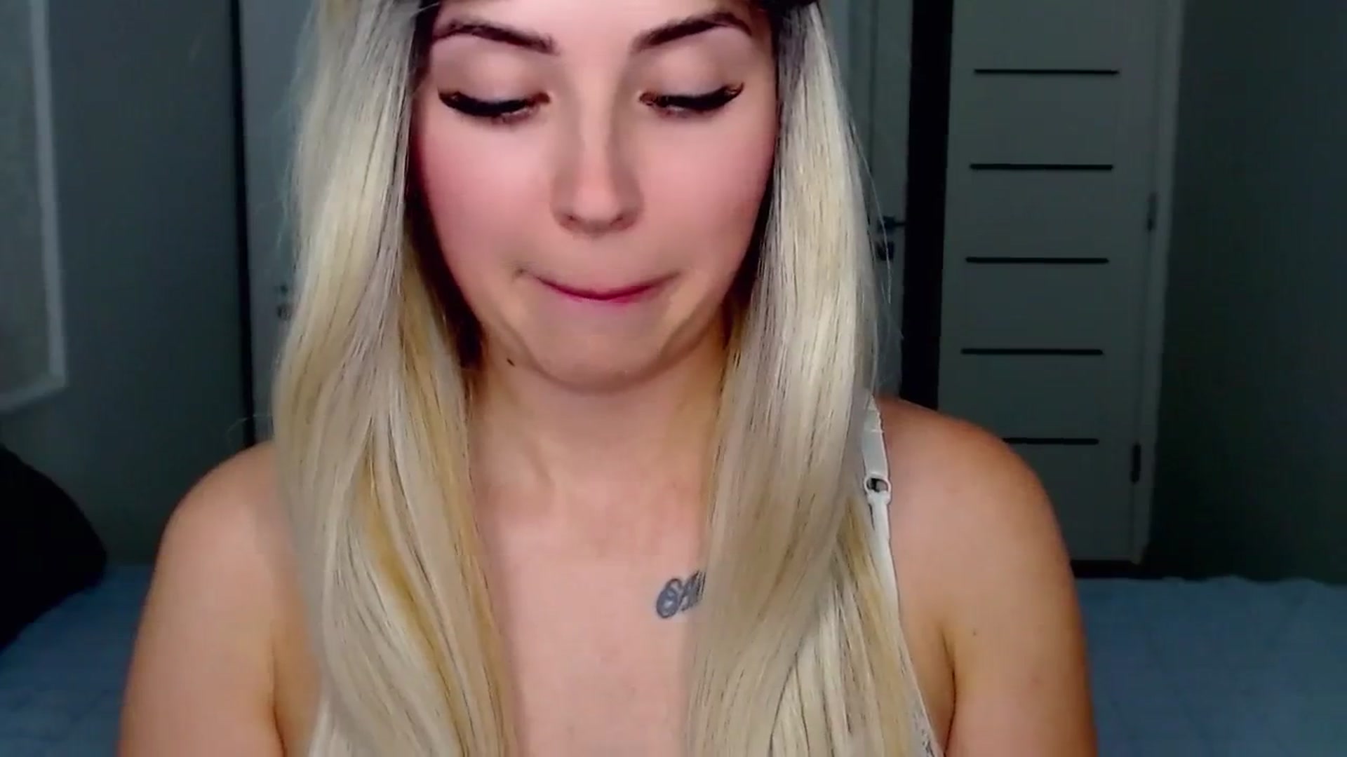 Gallery image thumbnail from SinfulAngelll's myfreecams stream on, 08/03/2023, 22:27 image 2 of 20