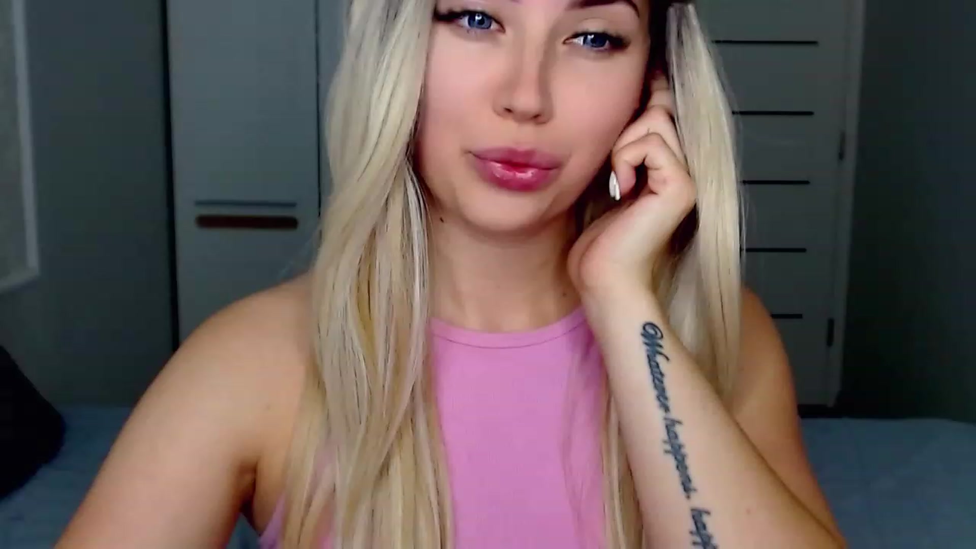 Gallery image thumbnail from SinfulAngelll's myfreecams stream on, 08/04/2023, 12:02 image 5 of 20