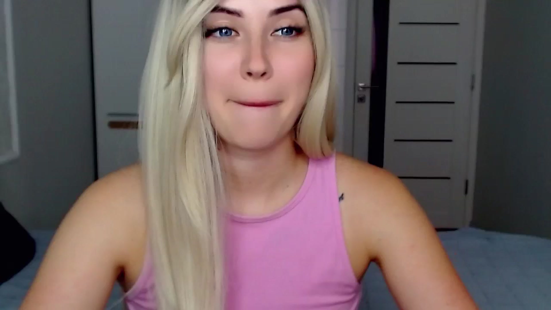 Gallery image thumbnail from SinfulAngelll's myfreecams stream on, 08/04/2023, 13:53 image 13 of 20