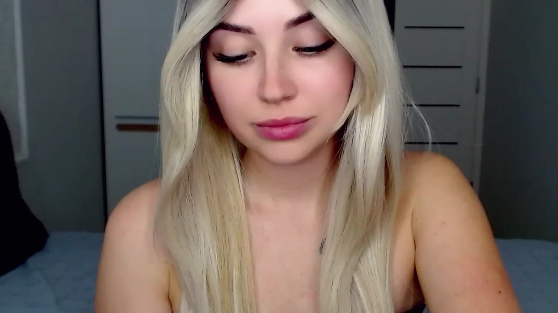 Gallery image thumbnail from SinfulAngelll's myfreecams stream on, 08/06/2023, 13:13 image 15 of 20