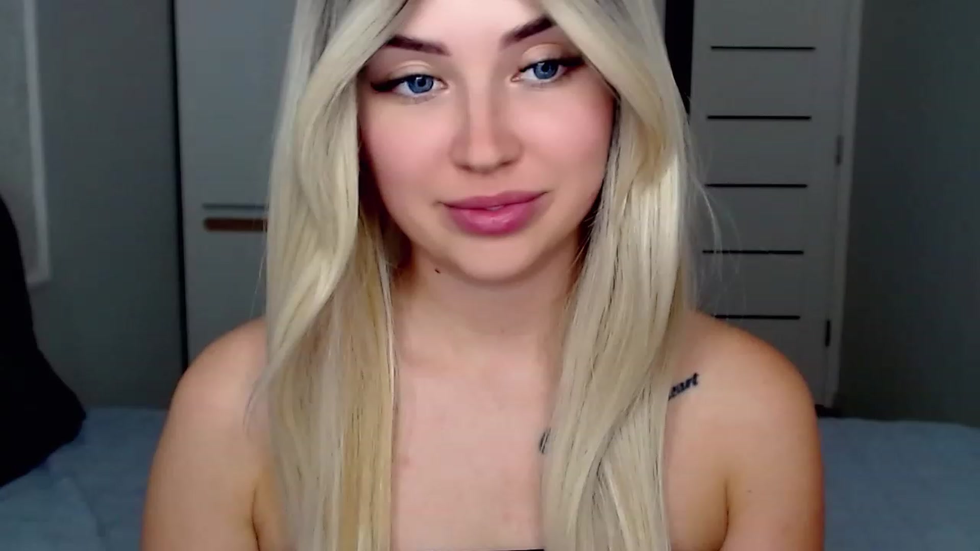 Gallery image thumbnail from SinfulAngelll's myfreecams stream on, 08/06/2023, 13:13 image 16 of 20