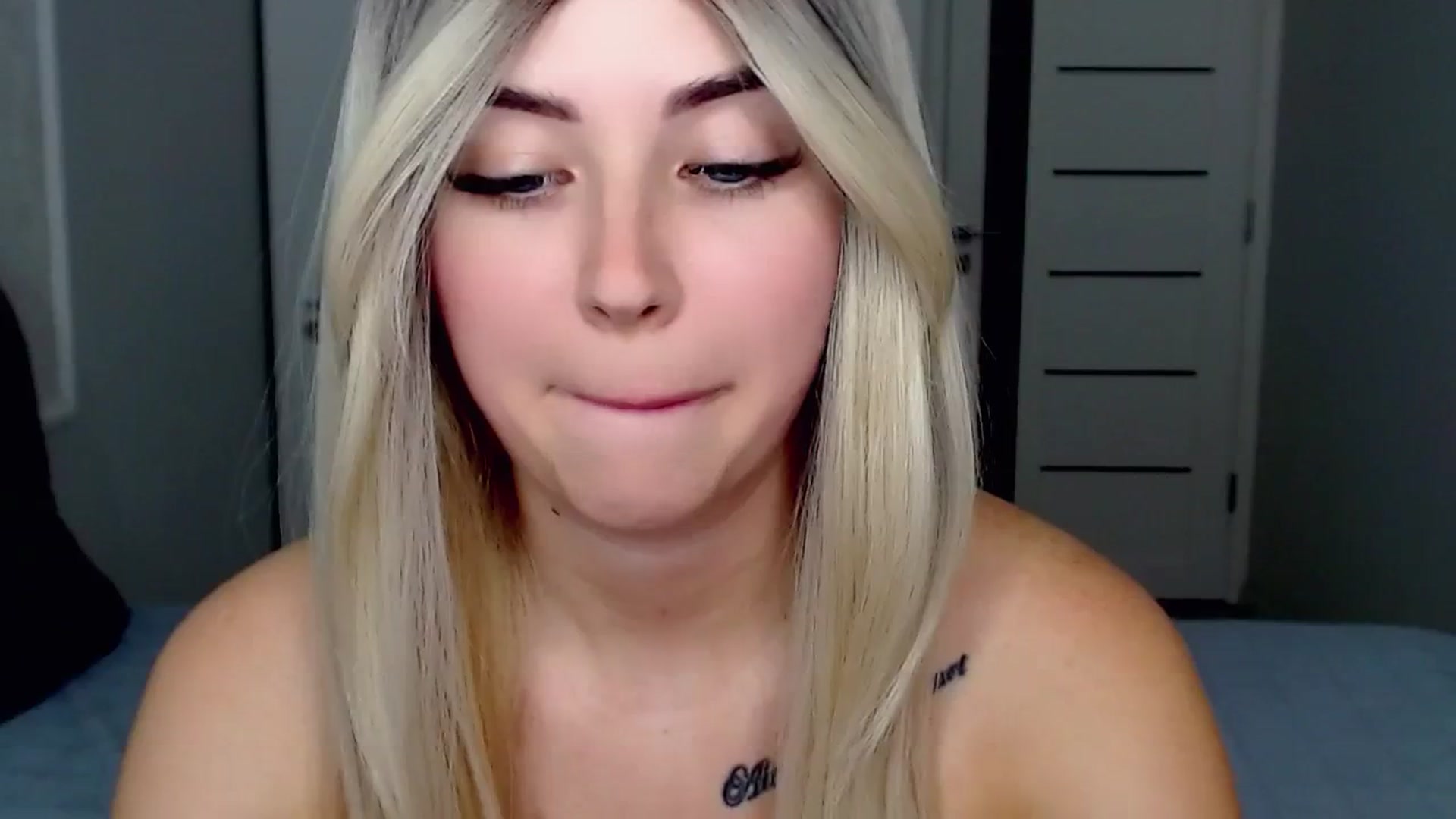 Gallery image thumbnail from SinfulAngelll's myfreecams stream on, 08/06/2023, 14:25 image 11 of 20