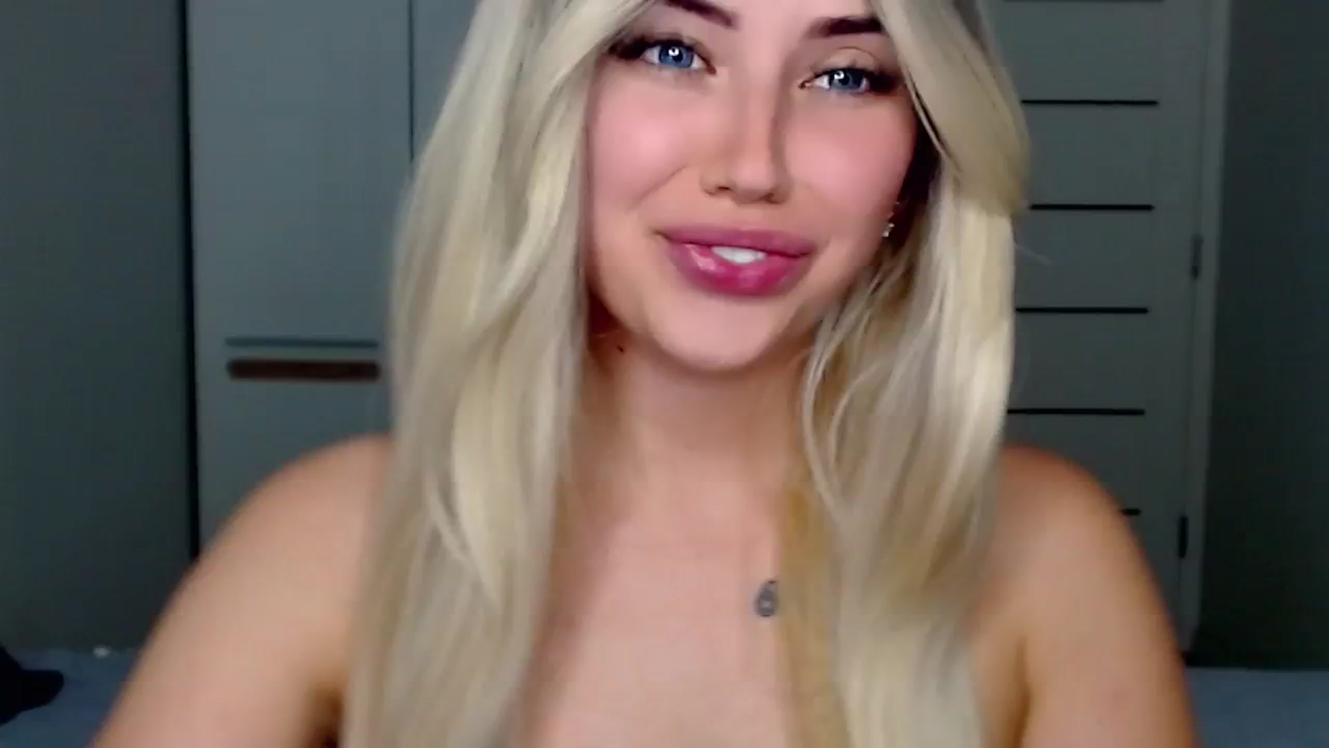 Gallery image thumbnail from SinfulAngelll's myfreecams stream on, 08/06/2023, 18:35 image 3 of 20