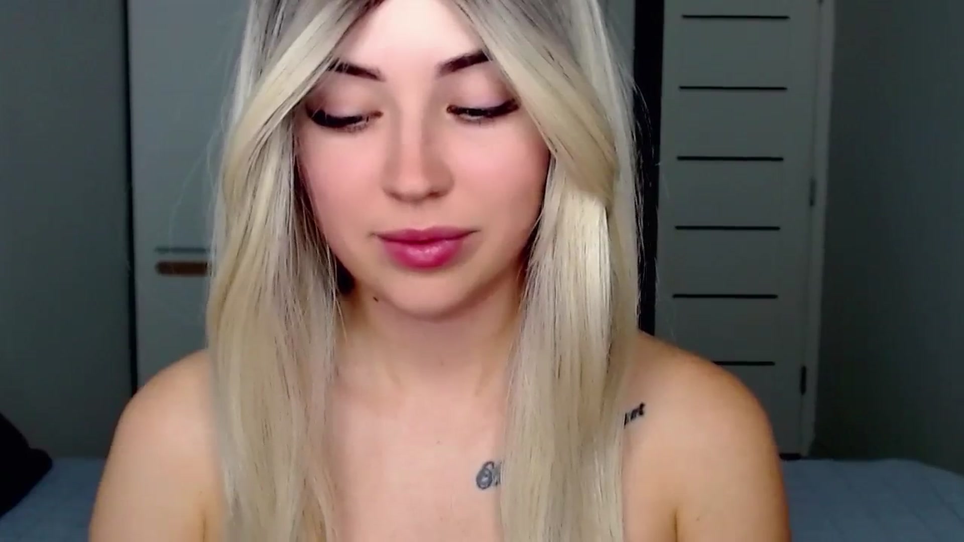 Gallery image thumbnail from SinfulAngelll's myfreecams stream on, 08/09/2023, 10:51 image 12 of 20