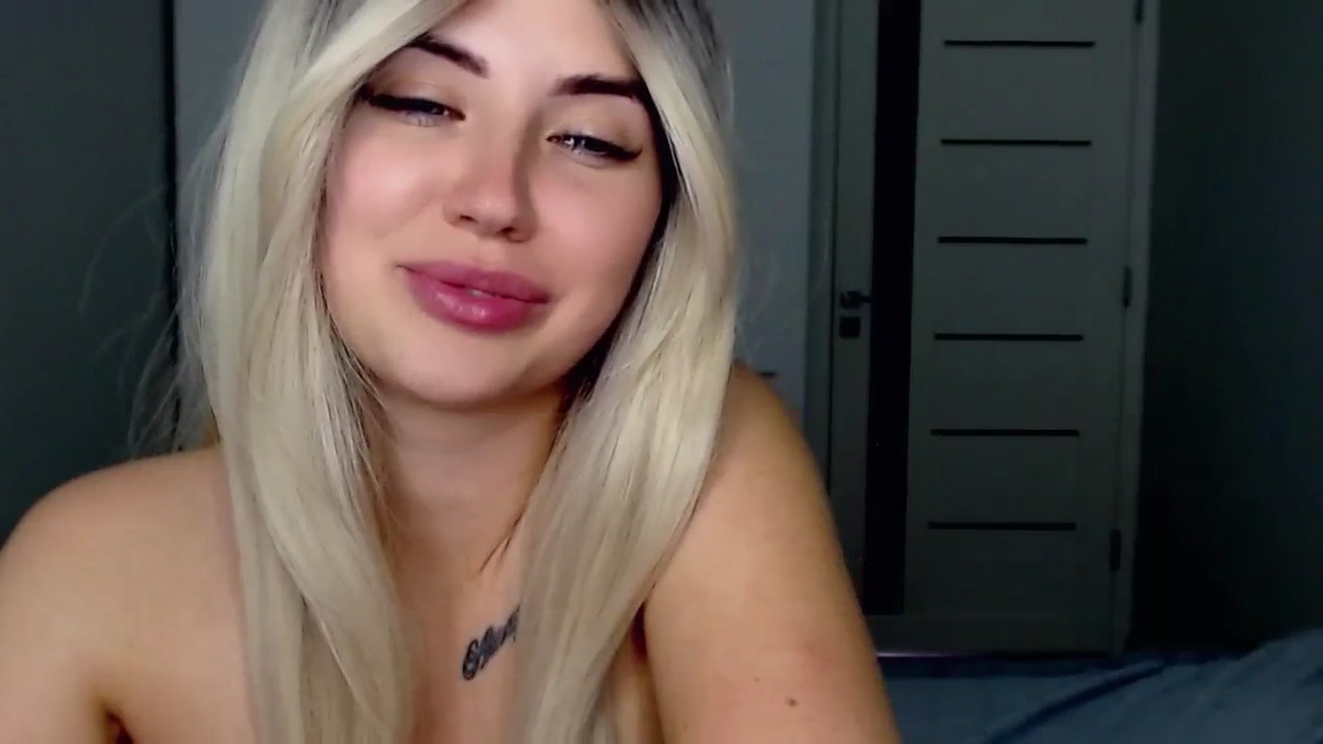 Gallery image thumbnail from SinfulAngelll's myfreecams stream on, 08/10/2023, 08:06 image 15 of 20