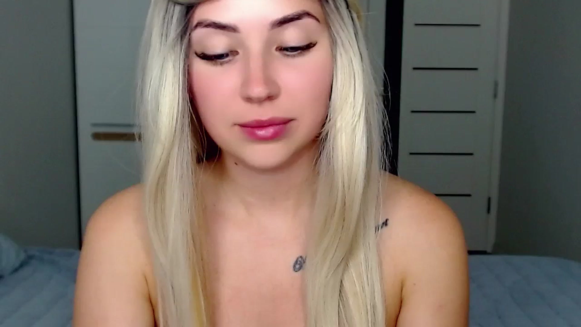 Gallery image thumbnail from SinfulAngelll's myfreecams stream on, 08/12/2023, 13:29 image 13 of 20