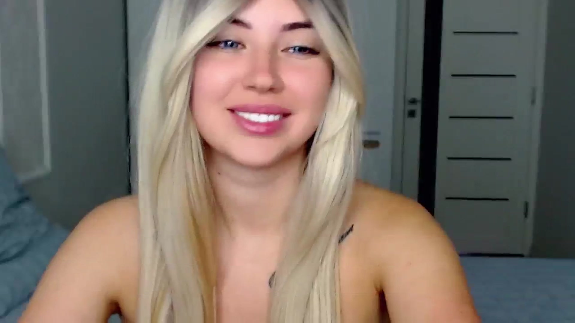Gallery image thumbnail from SinfulAngelll's myfreecams stream on, 08/13/2023, 09:28 image 13 of 20