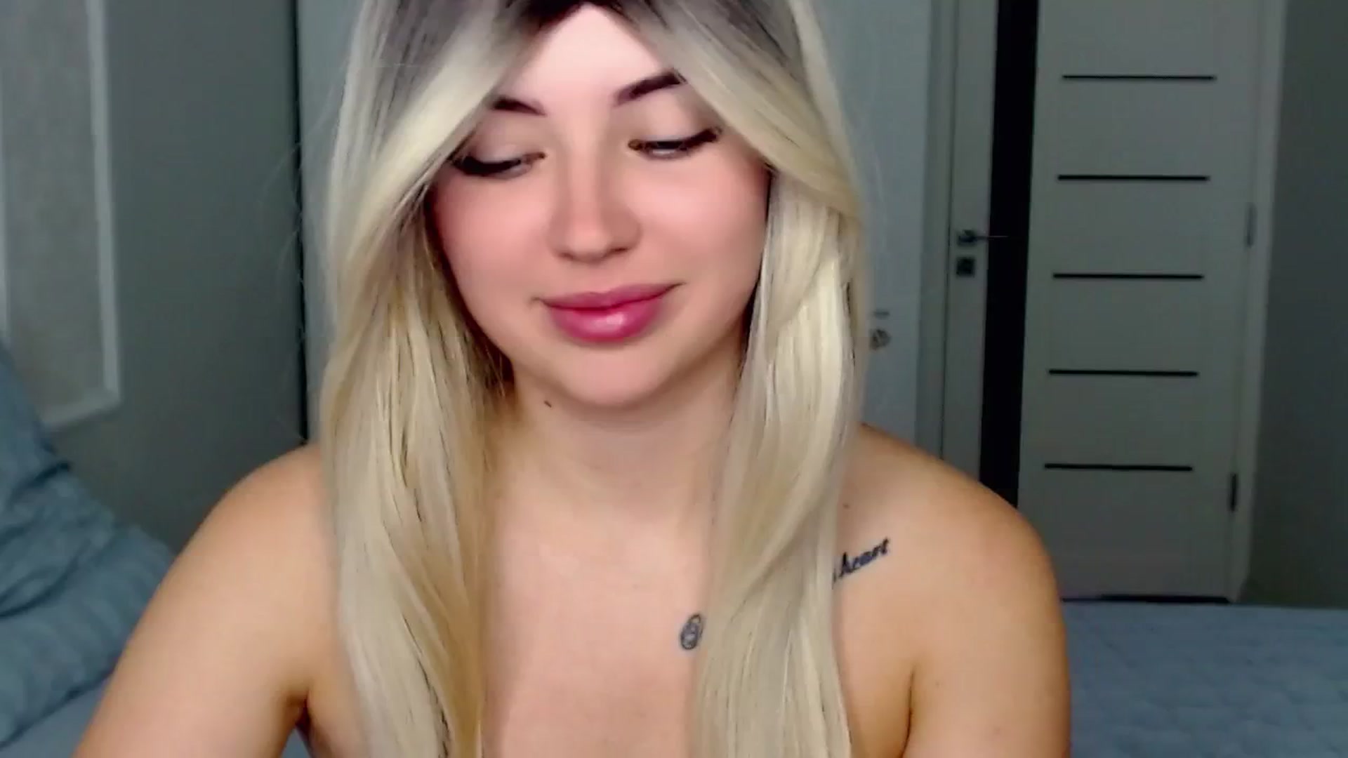 Gallery image thumbnail from SinfulAngelll's myfreecams stream on, 08/13/2023, 09:28 image 10 of 20