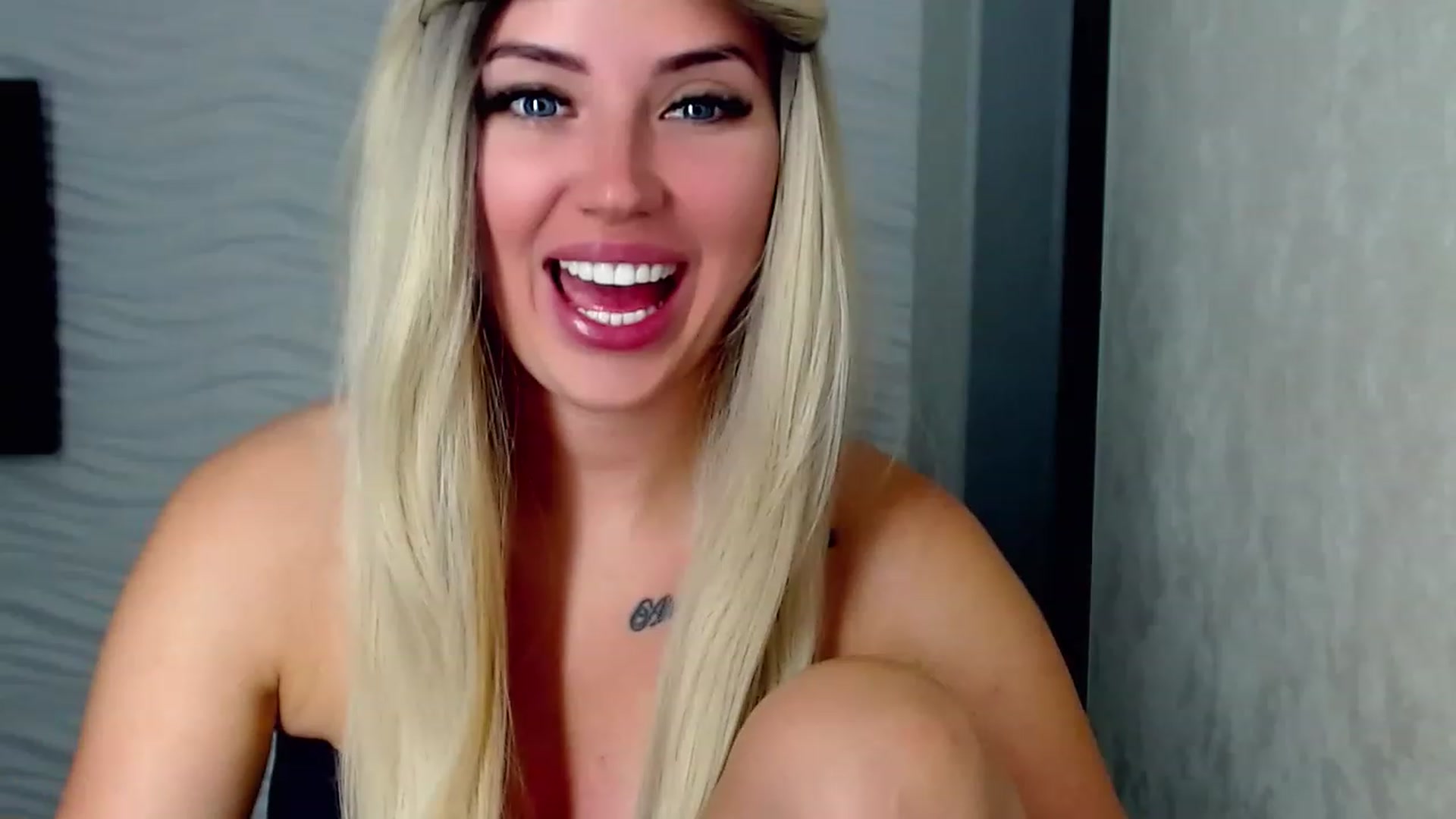 Gallery image thumbnail from SinfulAngelll's myfreecams stream on, 08/16/2023, 16:39 image 9 of 20