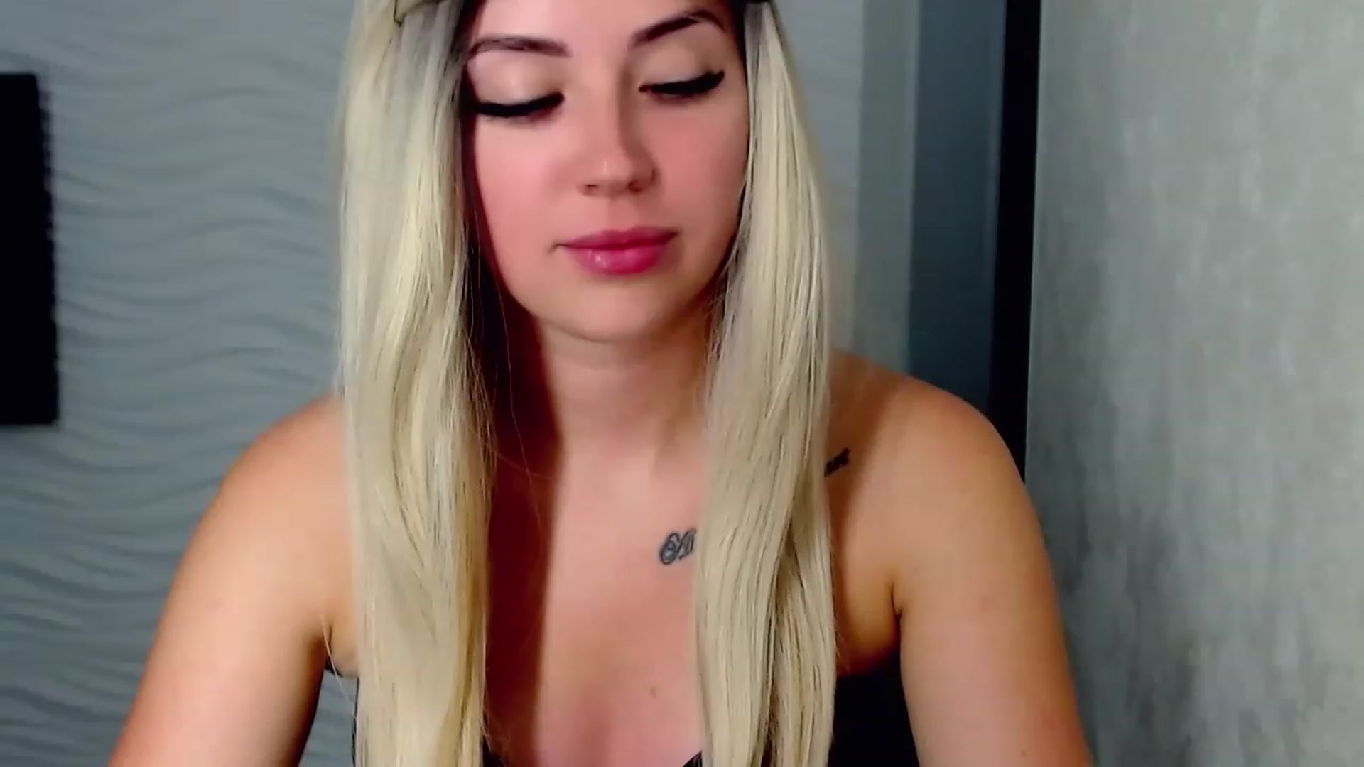 Gallery image thumbnail from SinfulAngelll's myfreecams stream on, 08/16/2023, 16:39 image 3 of 20