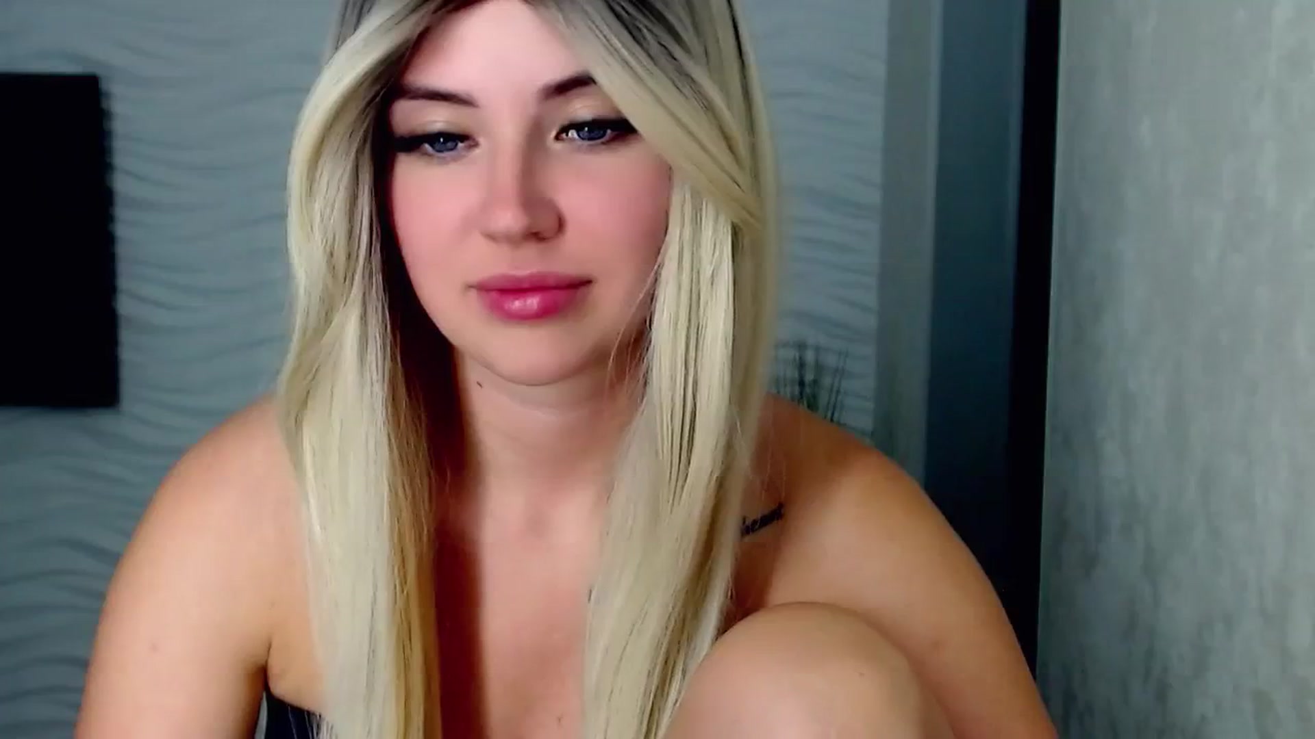 Gallery image thumbnail from SinfulAngelll's myfreecams stream on, 08/16/2023, 19:09 image 8 of 20