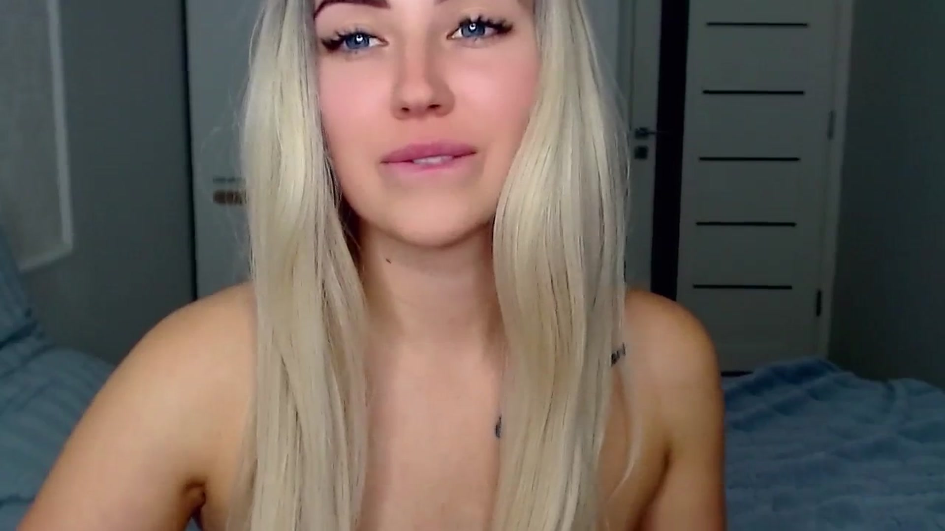 Gallery image thumbnail from SinfulAngelll's myfreecams stream on, 10/17/2023, 10:19 image 12 of 20