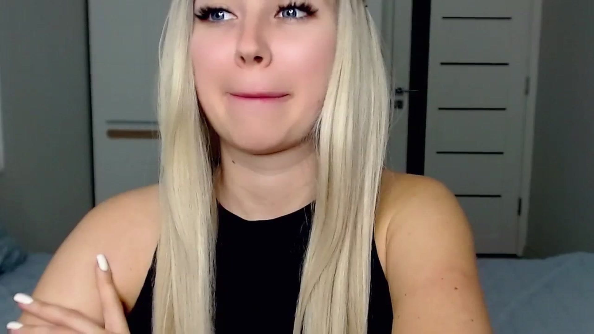 Gallery image thumbnail from SinfulAngelll's myfreecams stream on, 11/06/2023, 13:26 image 10 of 20
