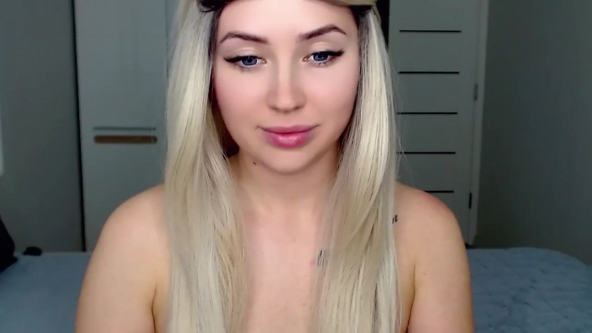 Gallery image thumbnail from SinfulAngelll's myfreecams stream on, 02/16/2024, 16:18 image 9 of 20