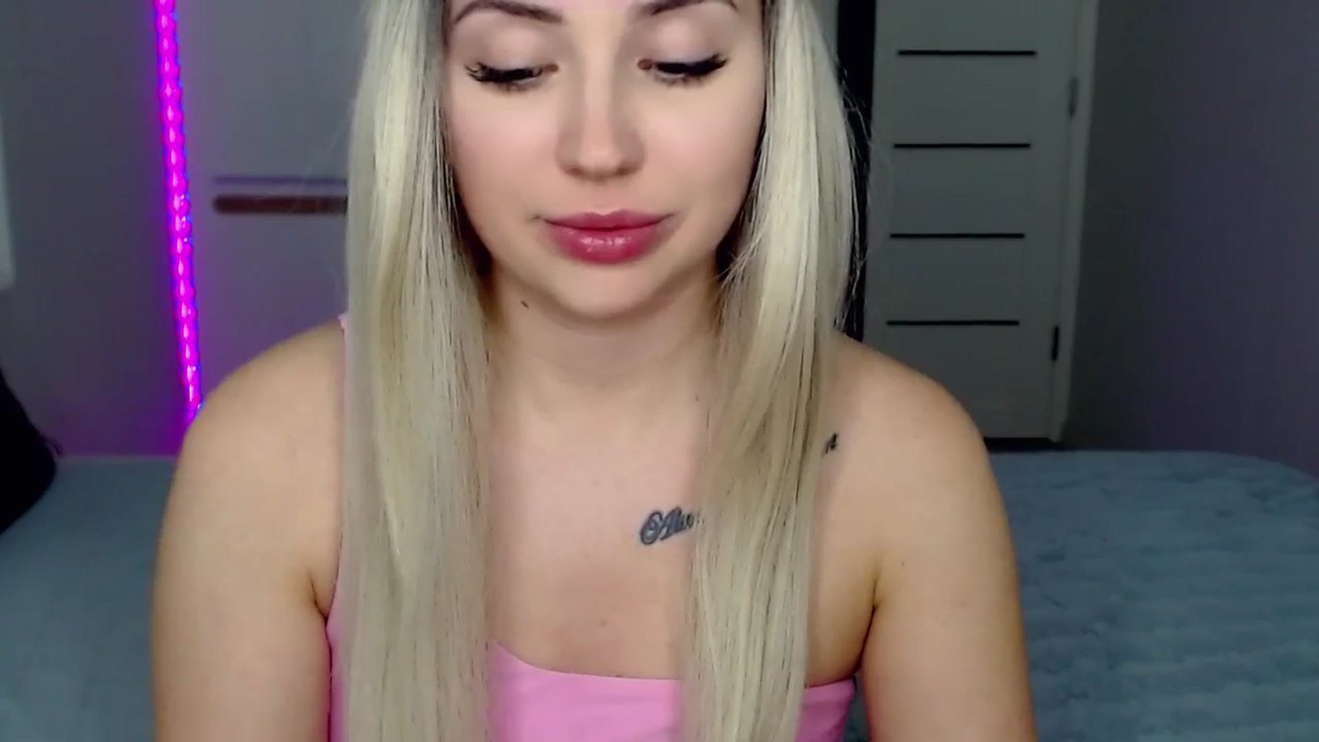 Gallery image thumbnail from SinfulAngelll's myfreecams stream on, 02/18/2024, 17:33 image 16 of 20