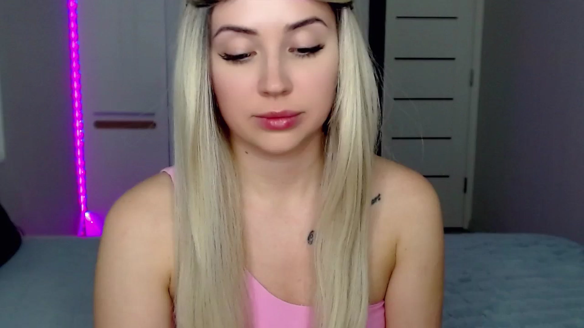 Gallery image thumbnail from SinfulAngelll's myfreecams stream on, 02/18/2024, 17:33 image 20 of 20