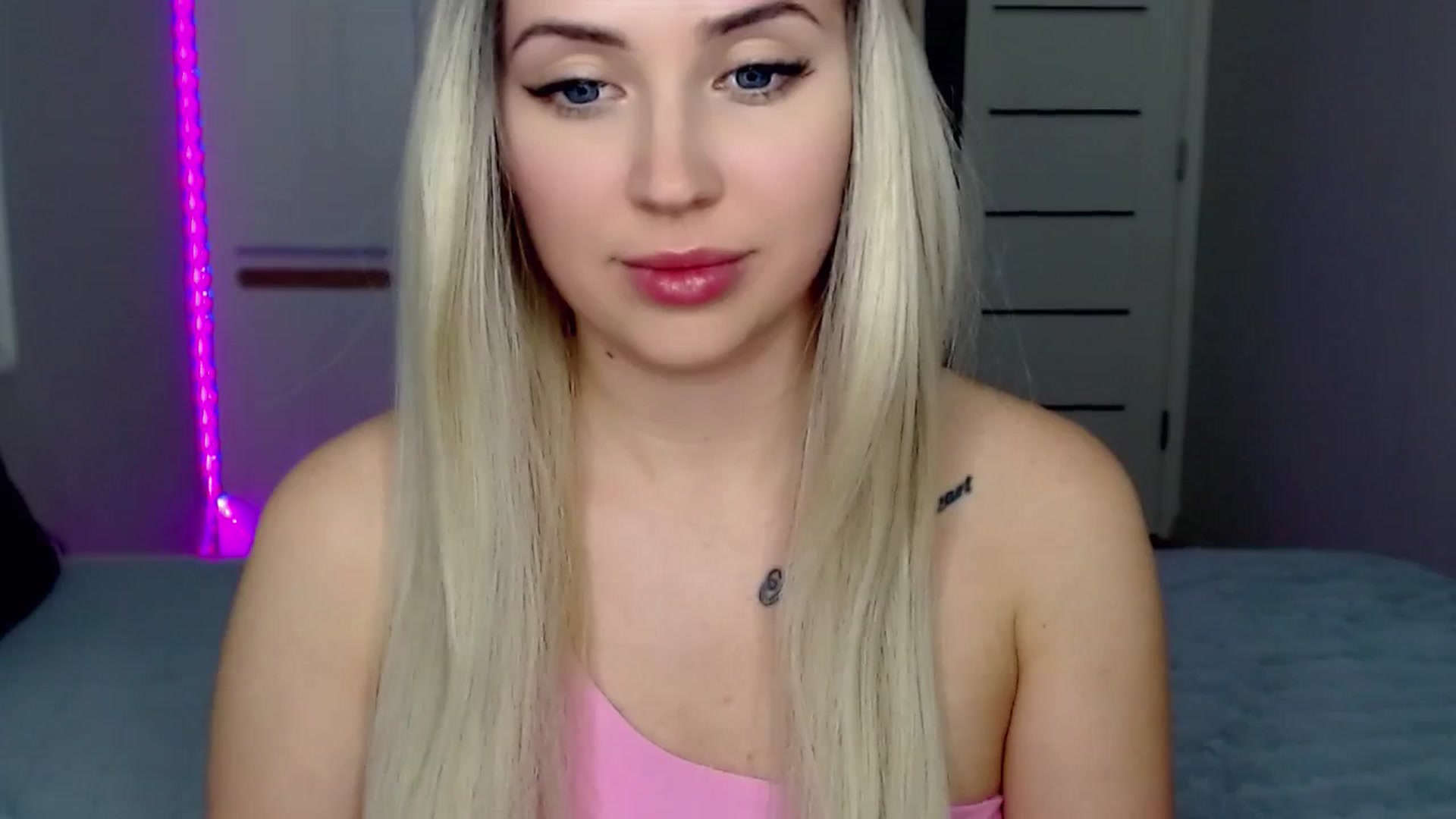 Gallery image thumbnail from SinfulAngelll's myfreecams stream on, 02/18/2024, 17:33 image 9 of 20