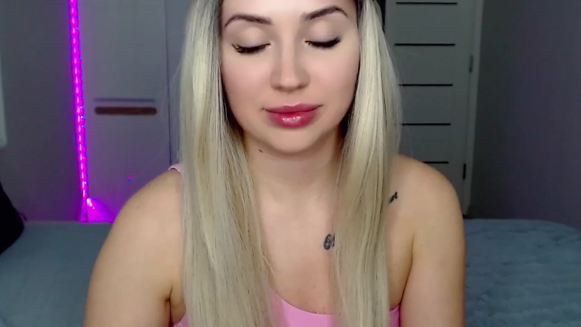 Gallery image thumbnail from SinfulAngelll's myfreecams stream on, 02/18/2024, 17:33 image 4 of 20