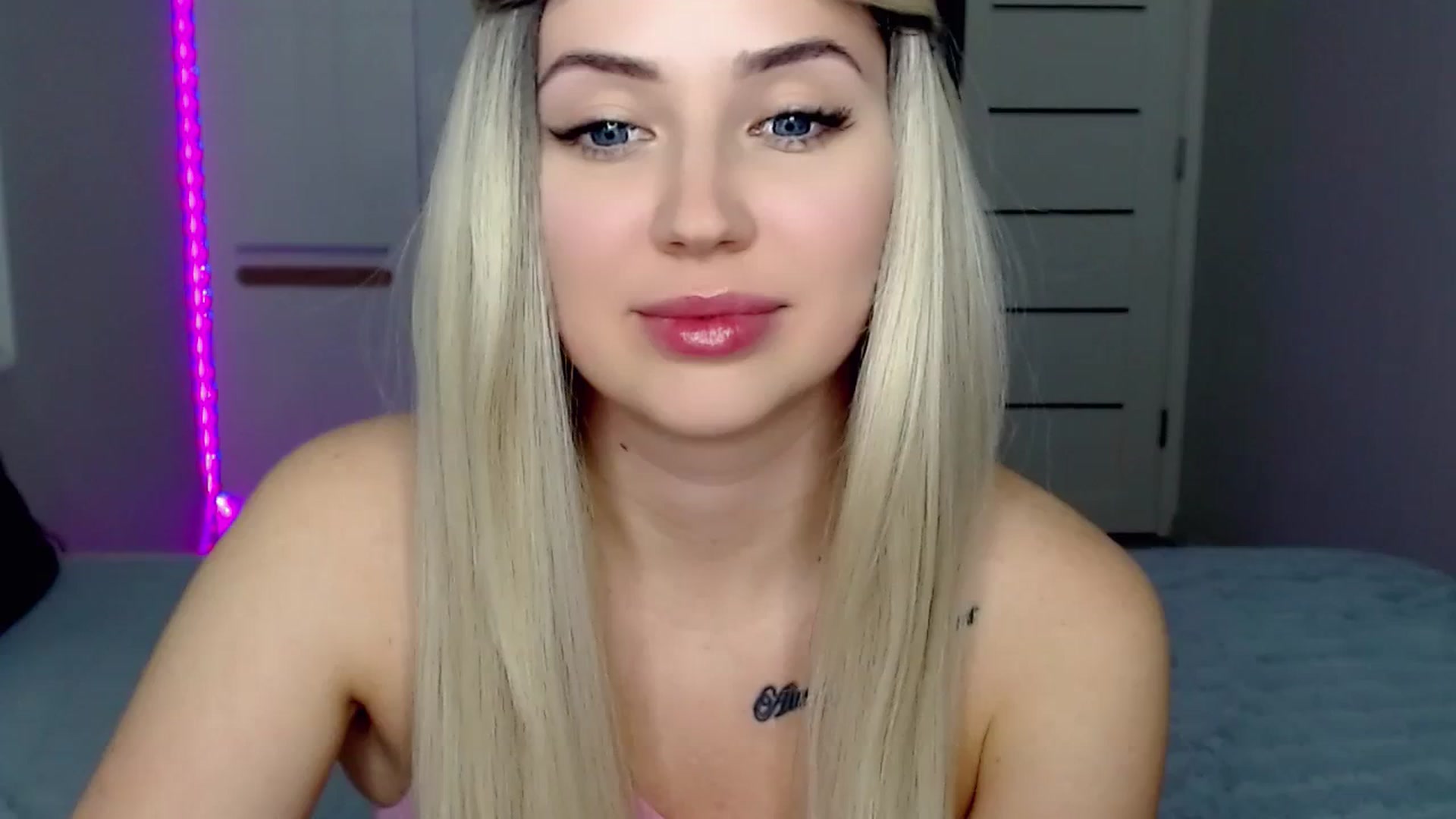 Gallery image thumbnail from SinfulAngelll's myfreecams stream on, 02/18/2024, 17:33 image 3 of 20