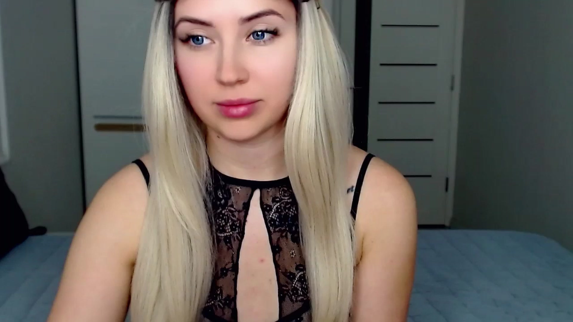 Gallery image thumbnail from SinfulAngelll's myfreecams stream on, 02/21/2024, 09:15 image 14 of 20