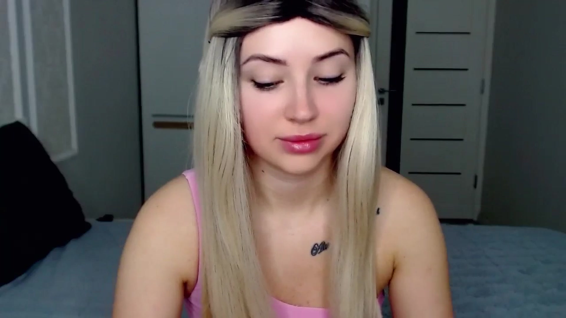 Gallery image thumbnail from SinfulAngelll's myfreecams stream on, 03/04/2024, 08:09 image 10 of 20