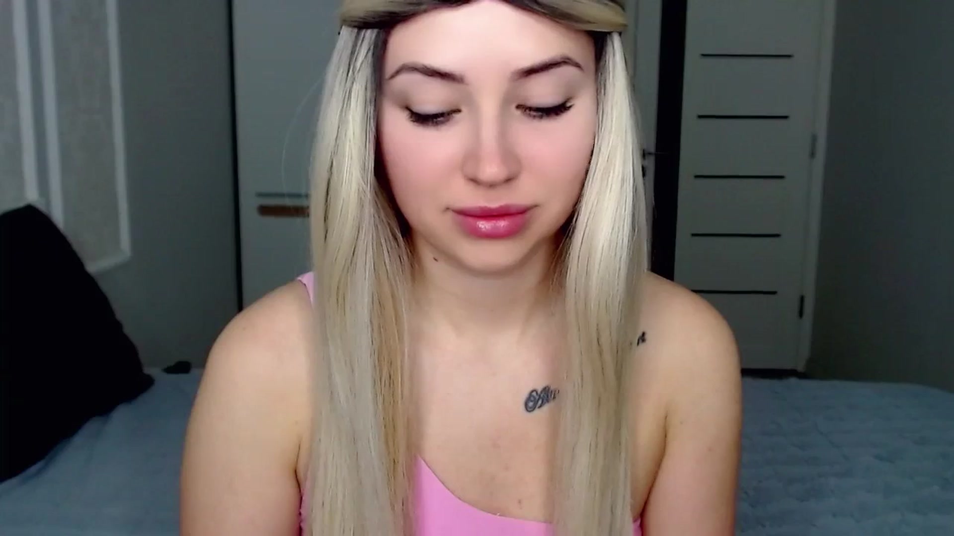 Gallery image thumbnail from SinfulAngelll's myfreecams stream on, 03/04/2024, 08:09 image 2 of 20