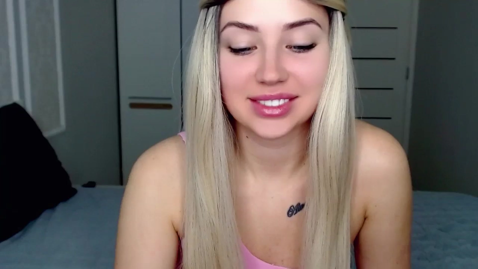 Gallery image thumbnail from SinfulAngelll's myfreecams stream on, 03/04/2024, 08:09 image 15 of 20