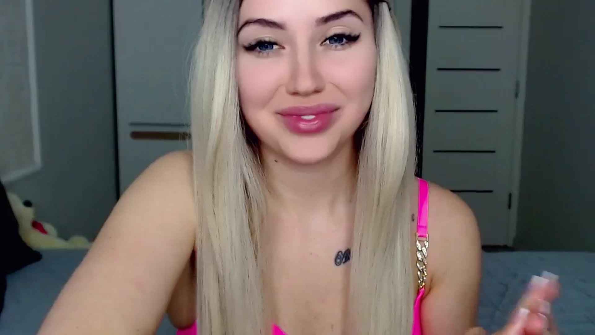 Gallery image thumbnail from SinfulAngelll's myfreecams stream on, 03/16/2024, 18:41 image 2 of 20