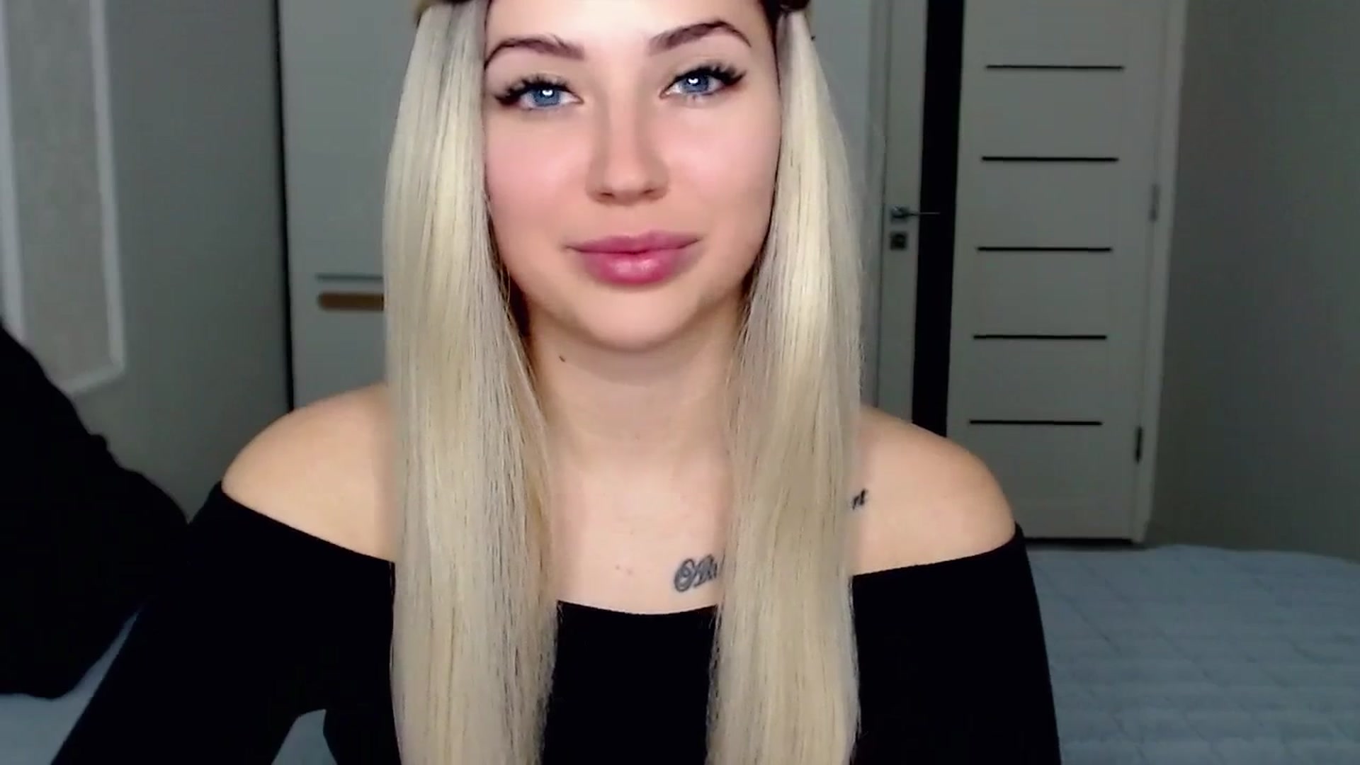 Gallery image thumbnail from SinfulAngelll's myfreecams stream on, 03/17/2024, 12:39 image 12 of 20