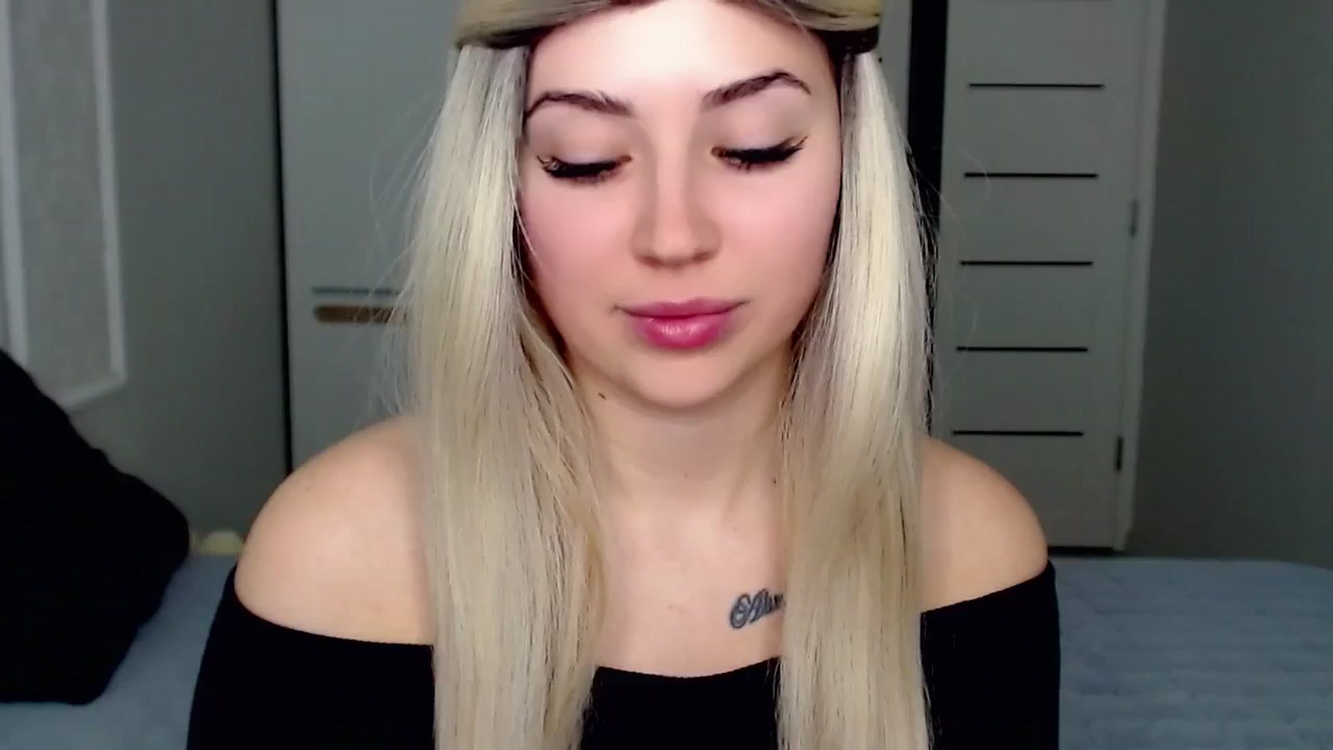 Gallery image thumbnail from SinfulAngelll's myfreecams stream on, 03/17/2024, 13:14 image 6 of 20
