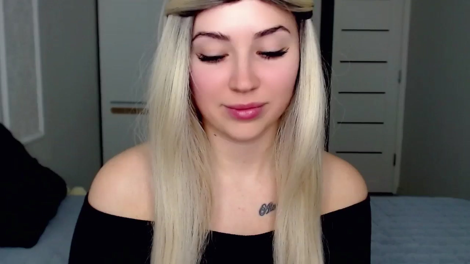 Gallery image thumbnail from SinfulAngelll's myfreecams stream on, 03/17/2024, 13:14 image 2 of 20