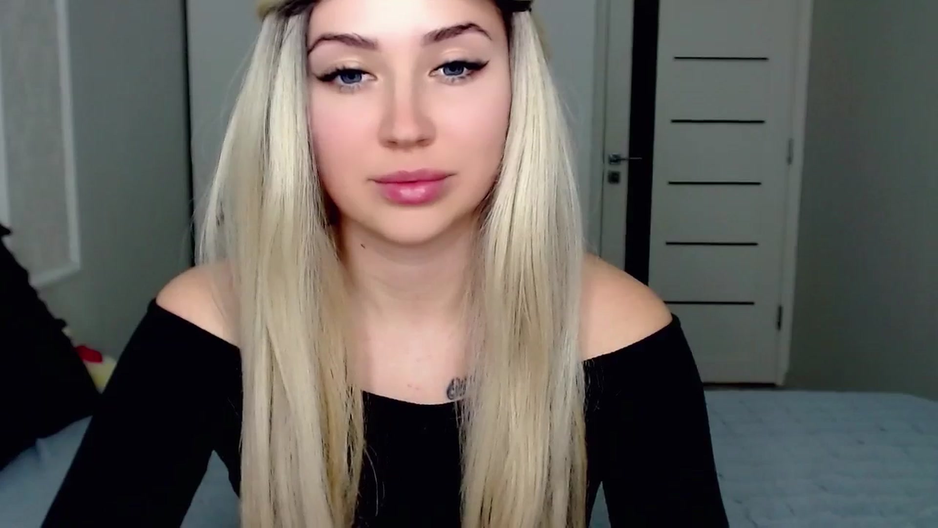 Gallery image thumbnail from SinfulAngelll's myfreecams stream on, 03/17/2024, 17:19 image 16 of 20