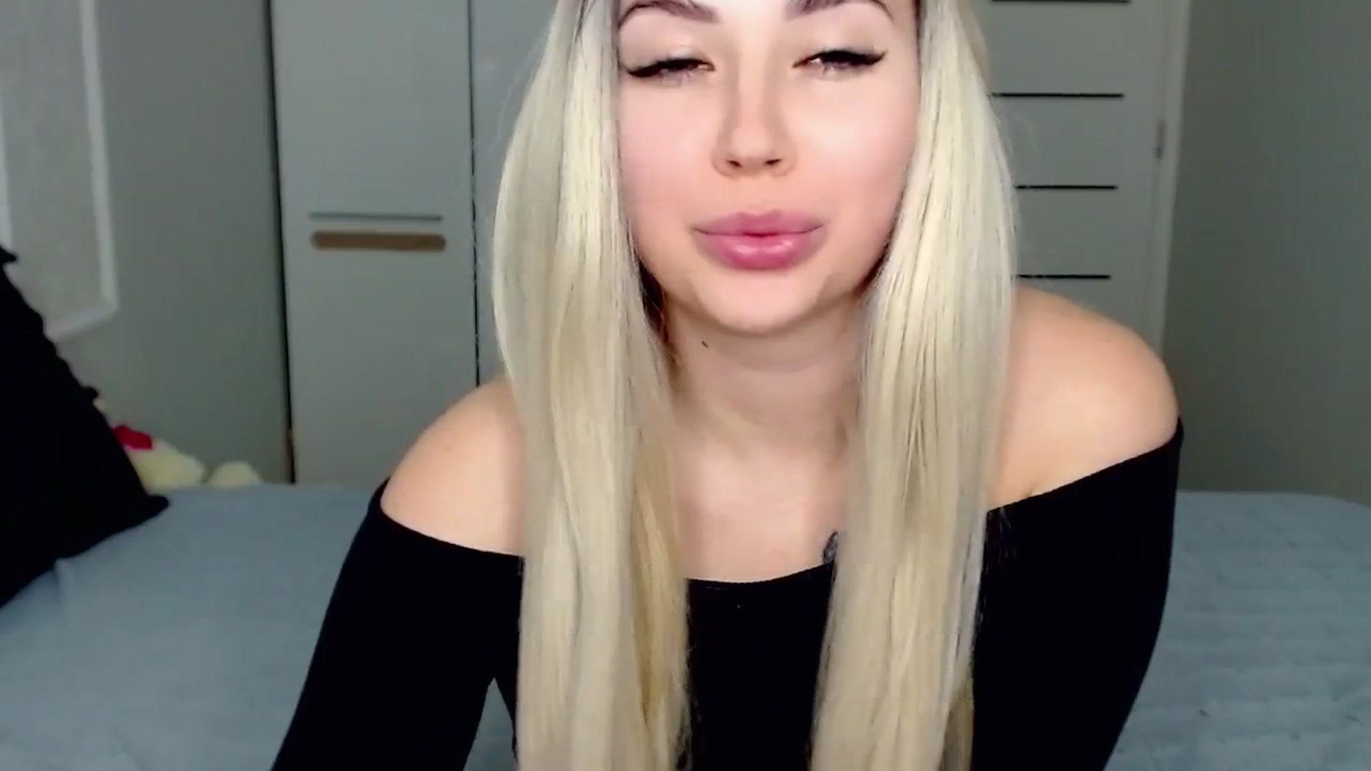 Gallery image thumbnail from SinfulAngelll's myfreecams stream on, 03/17/2024, 17:19 image 9 of 20