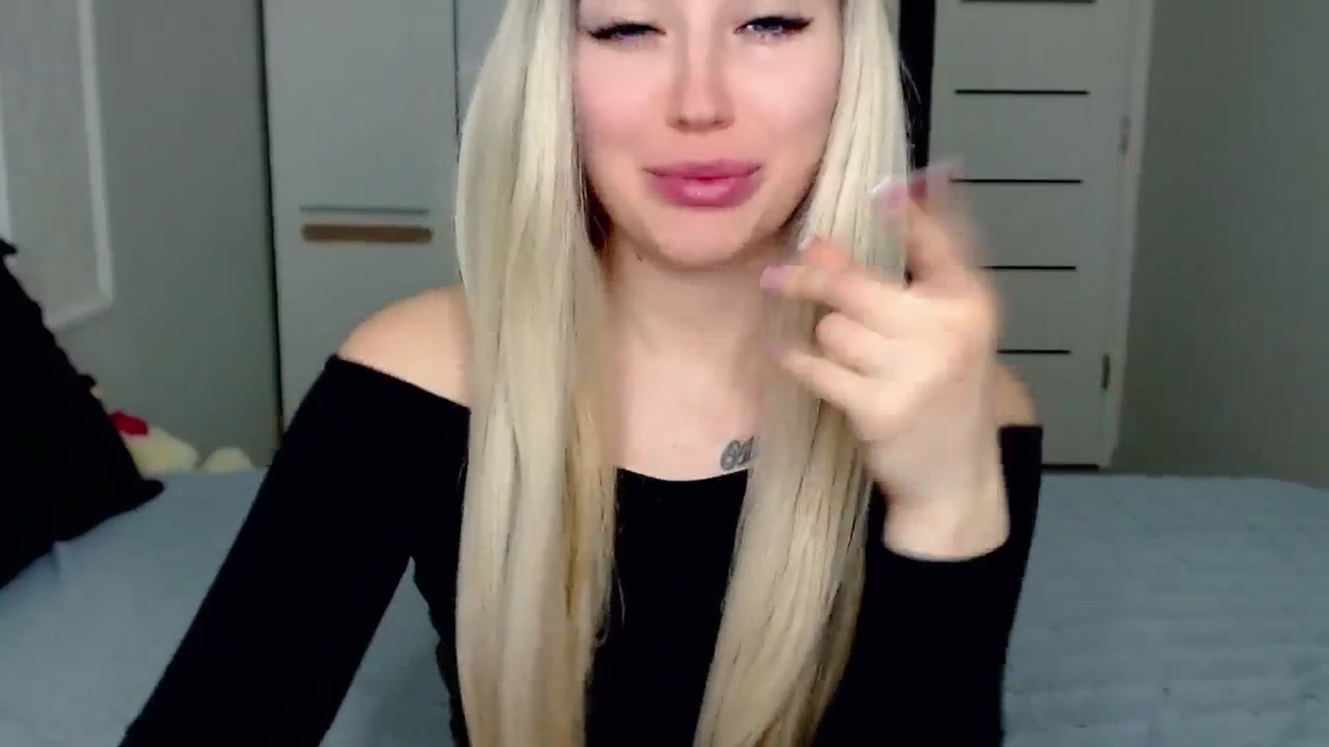 Gallery image thumbnail from SinfulAngelll's myfreecams stream on, 03/17/2024, 17:19 image 12 of 20
