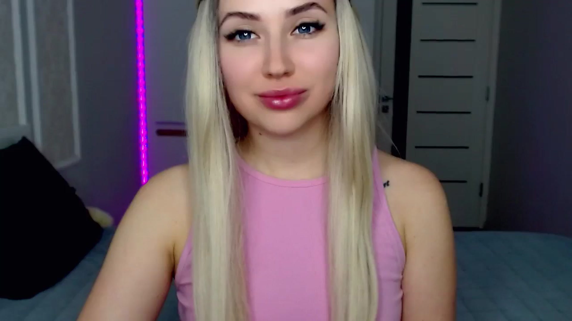 Gallery image thumbnail from SinfulAngelll's myfreecams stream on, 03/18/2024, 15:47 image 5 of 20
