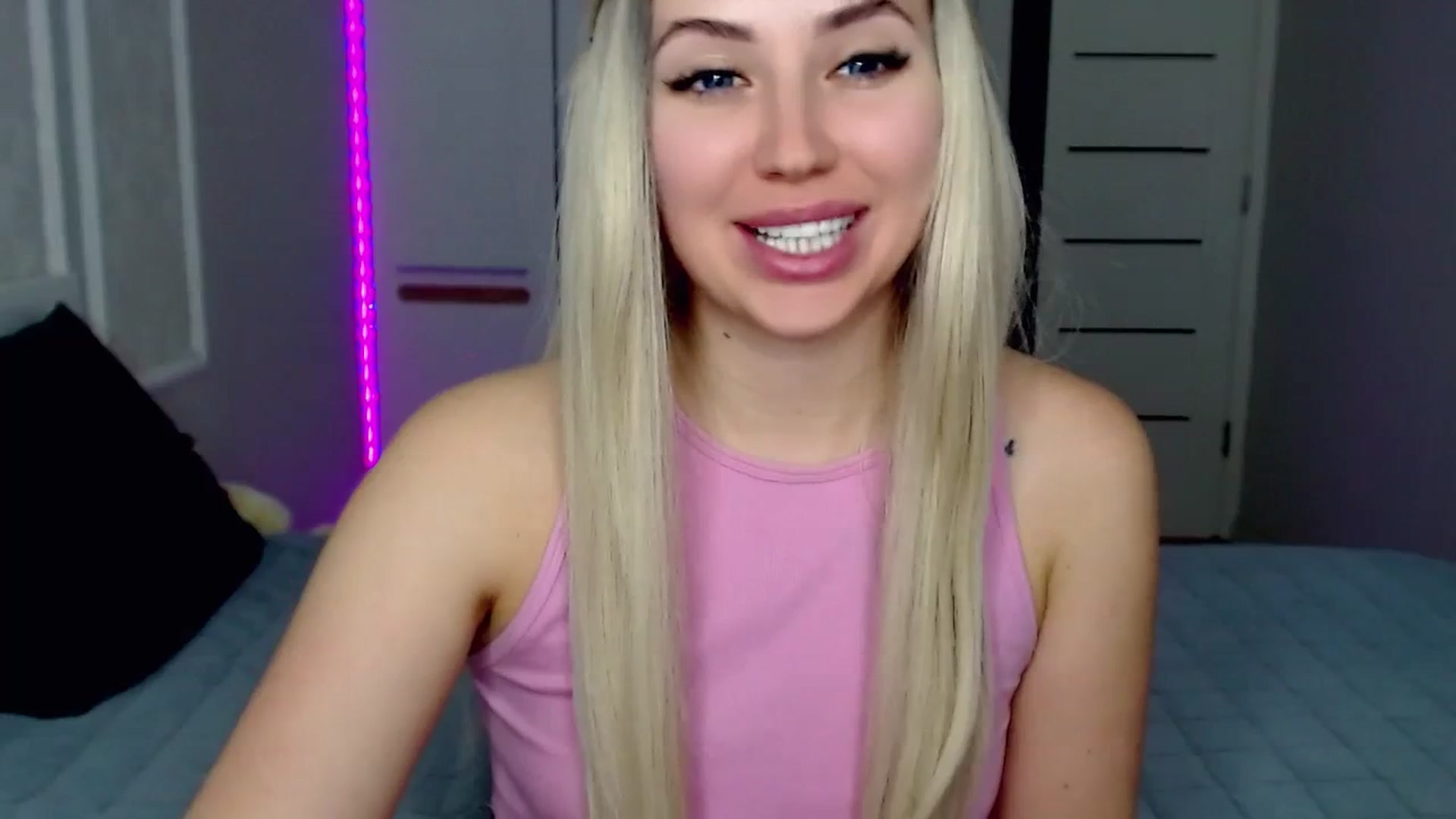 Gallery image thumbnail from SinfulAngelll's myfreecams stream on, 03/18/2024, 15:47 image 13 of 20