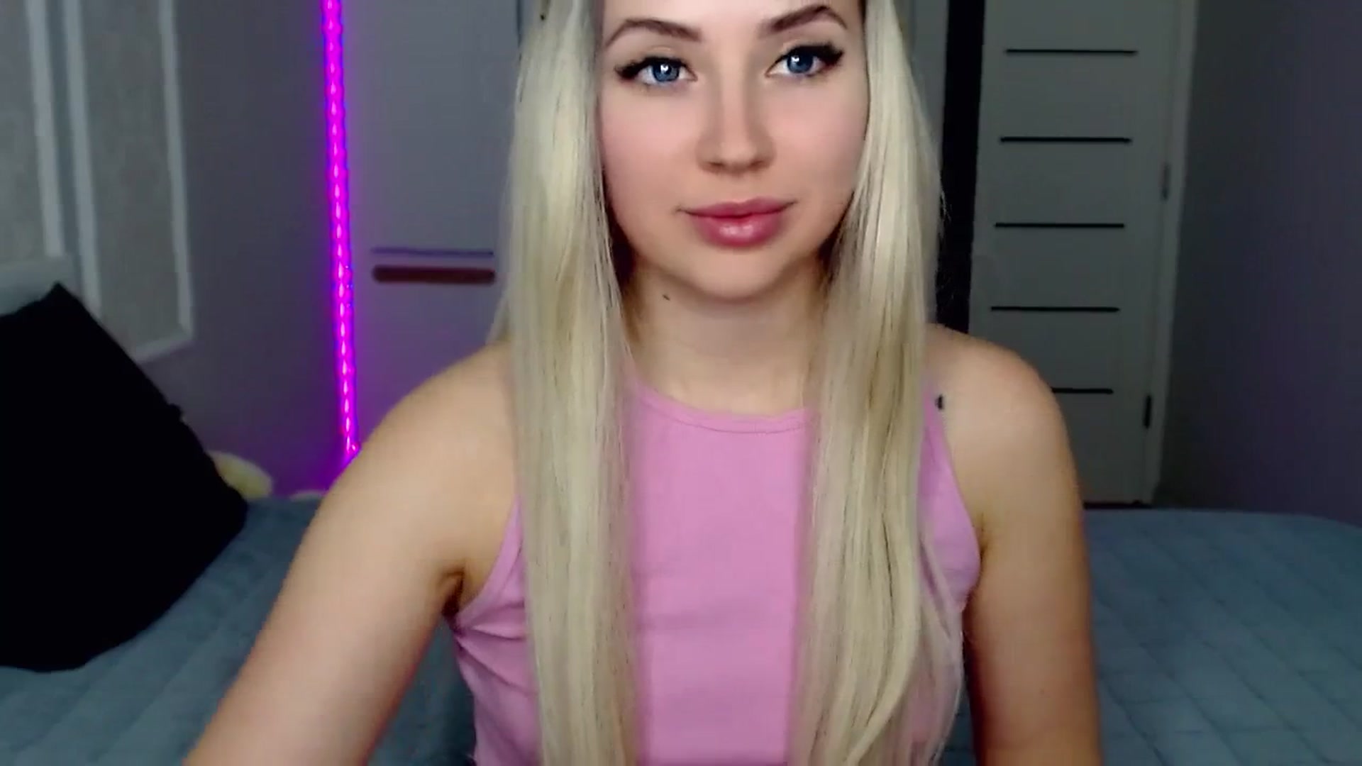 Gallery image thumbnail from SinfulAngelll's myfreecams stream on, 03/18/2024, 15:47 image 11 of 20