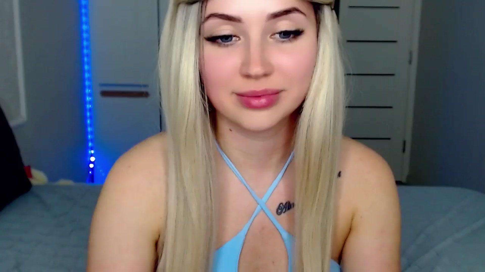 Gallery image thumbnail from SinfulAngelll's myfreecams stream on, 05/02/2024, 13:10 image 13 of 20