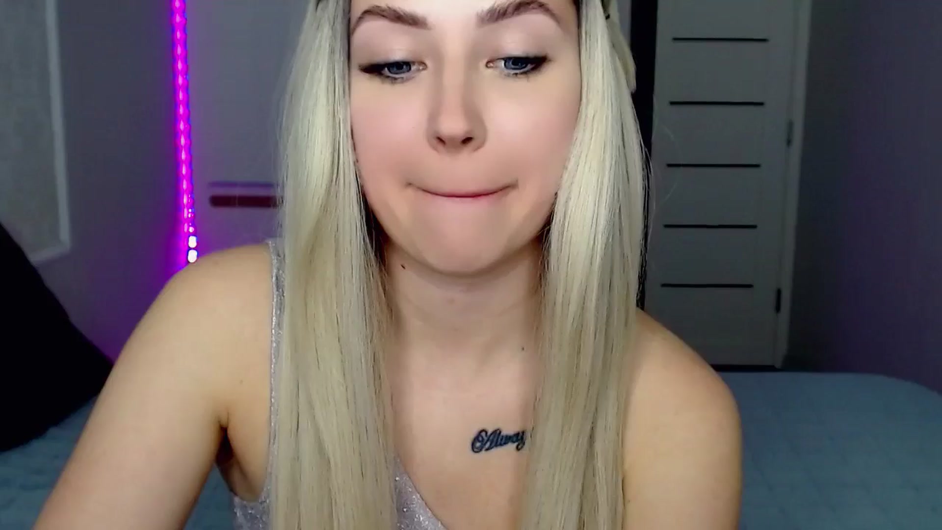 Gallery image thumbnail from SinfulAngelll's myfreecams stream on, 05/14/2024, 11:35 image 1 of 20