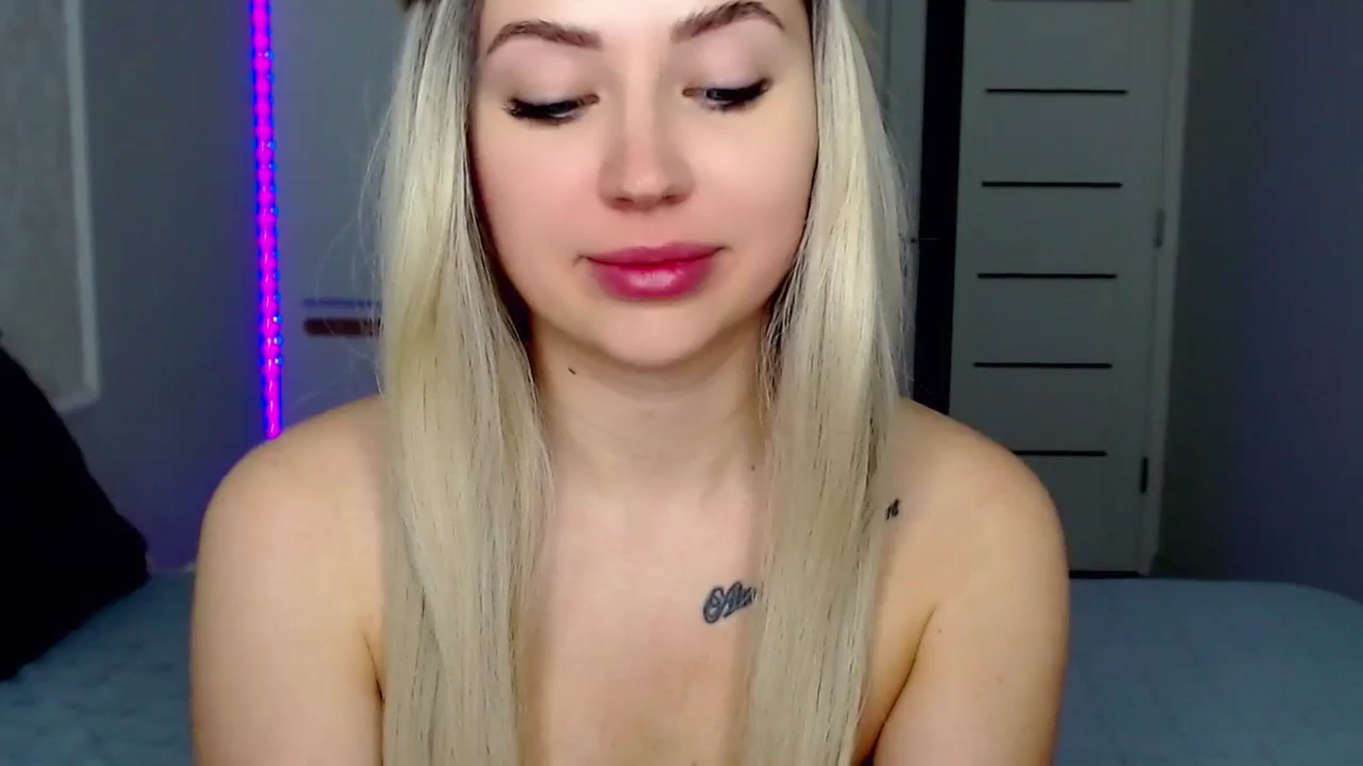 Gallery image thumbnail from SinfulAngelll's myfreecams stream on, 05/17/2024, 08:16 image 2 of 20