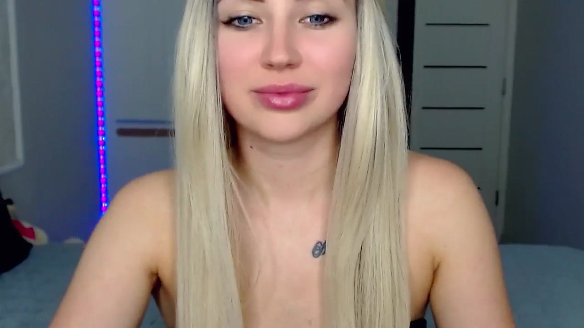 Gallery image thumbnail from SinfulAngelll's myfreecams stream on, 05/20/2024, 17:50 image 8 of 20