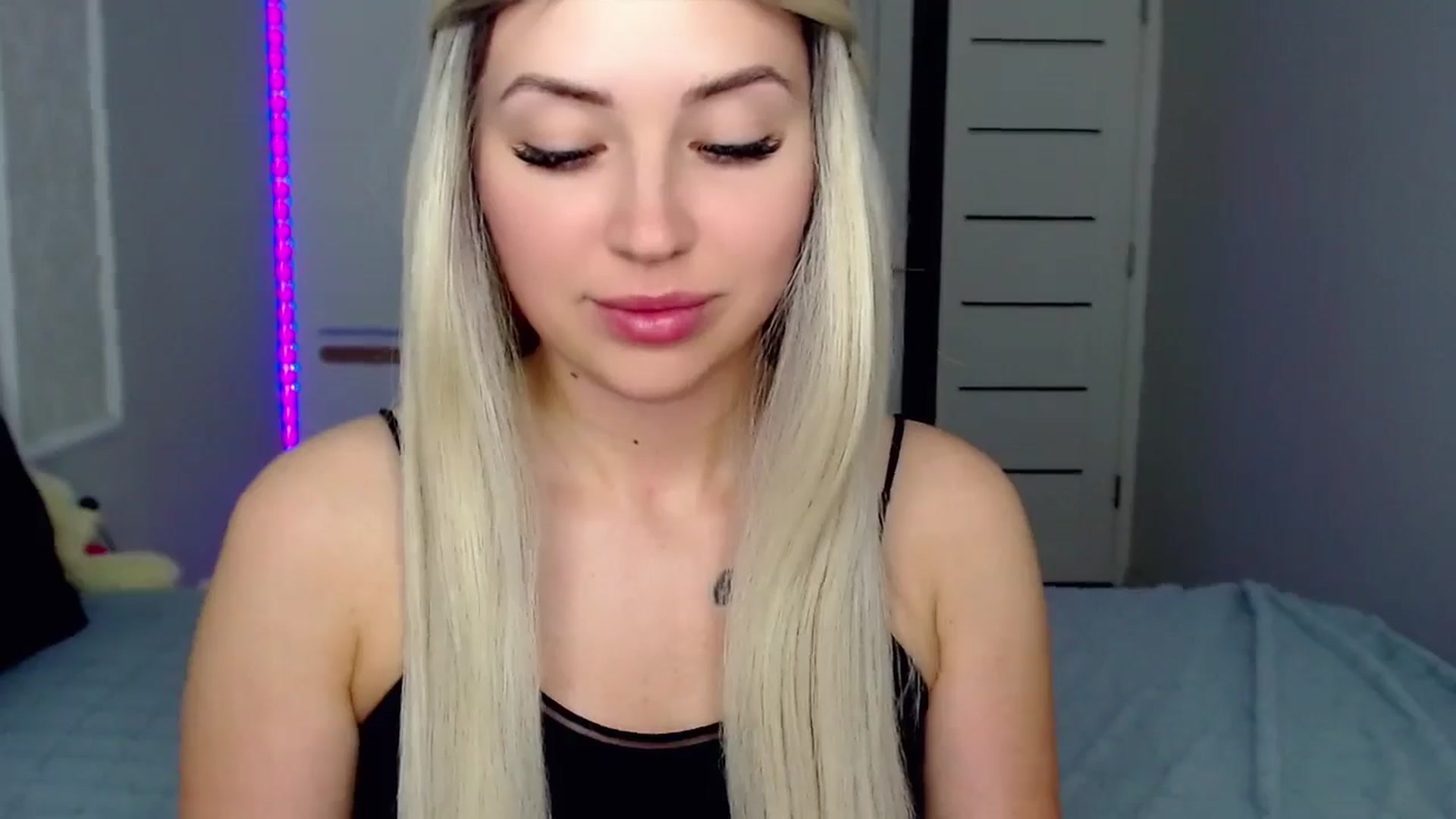 Gallery image thumbnail from SinfulAngelll's myfreecams stream on, 06/09/2024, 12:15 image 5 of 20