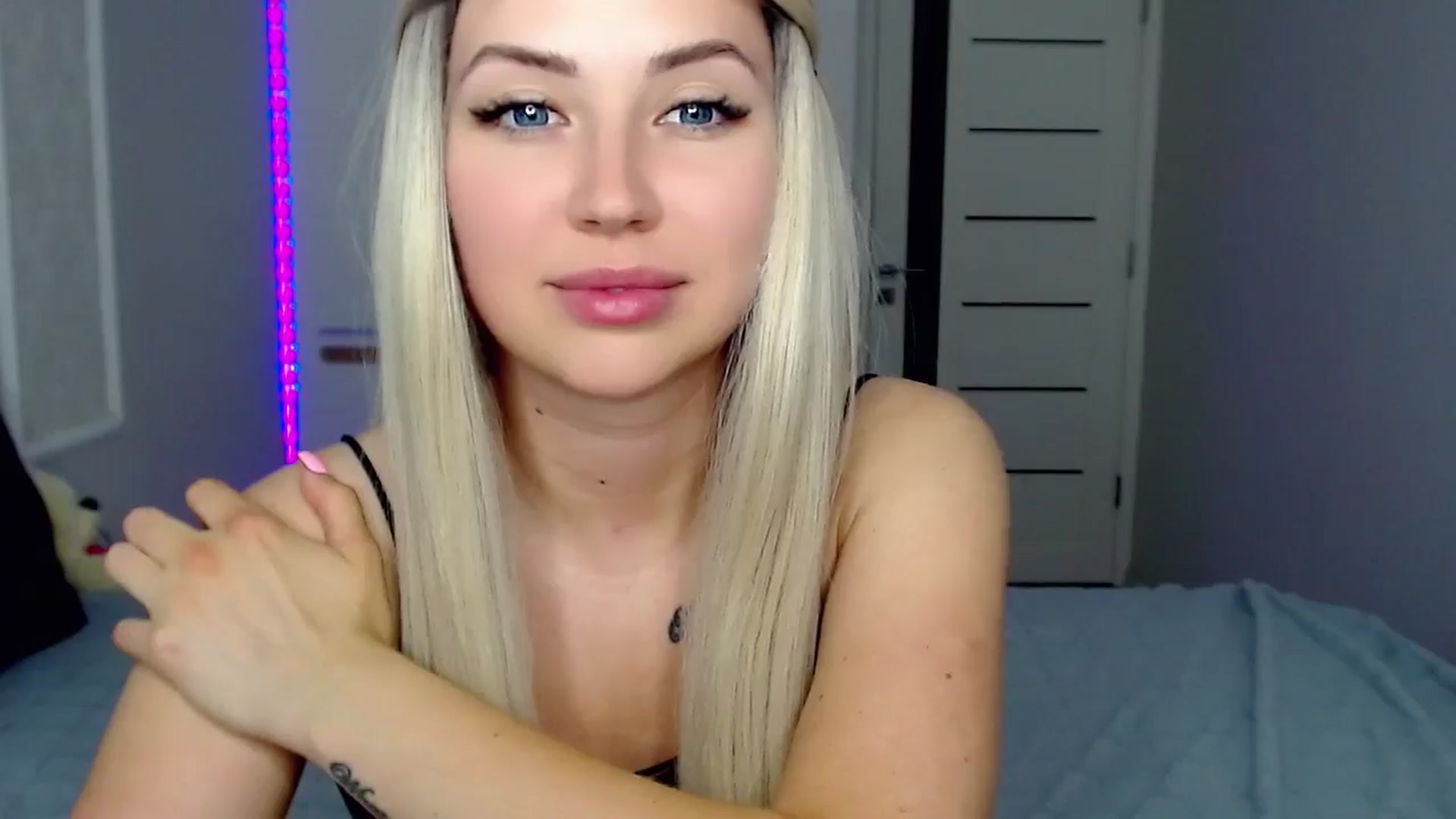 Gallery image thumbnail from SinfulAngelll's myfreecams stream on, 06/09/2024, 12:15 image 3 of 20